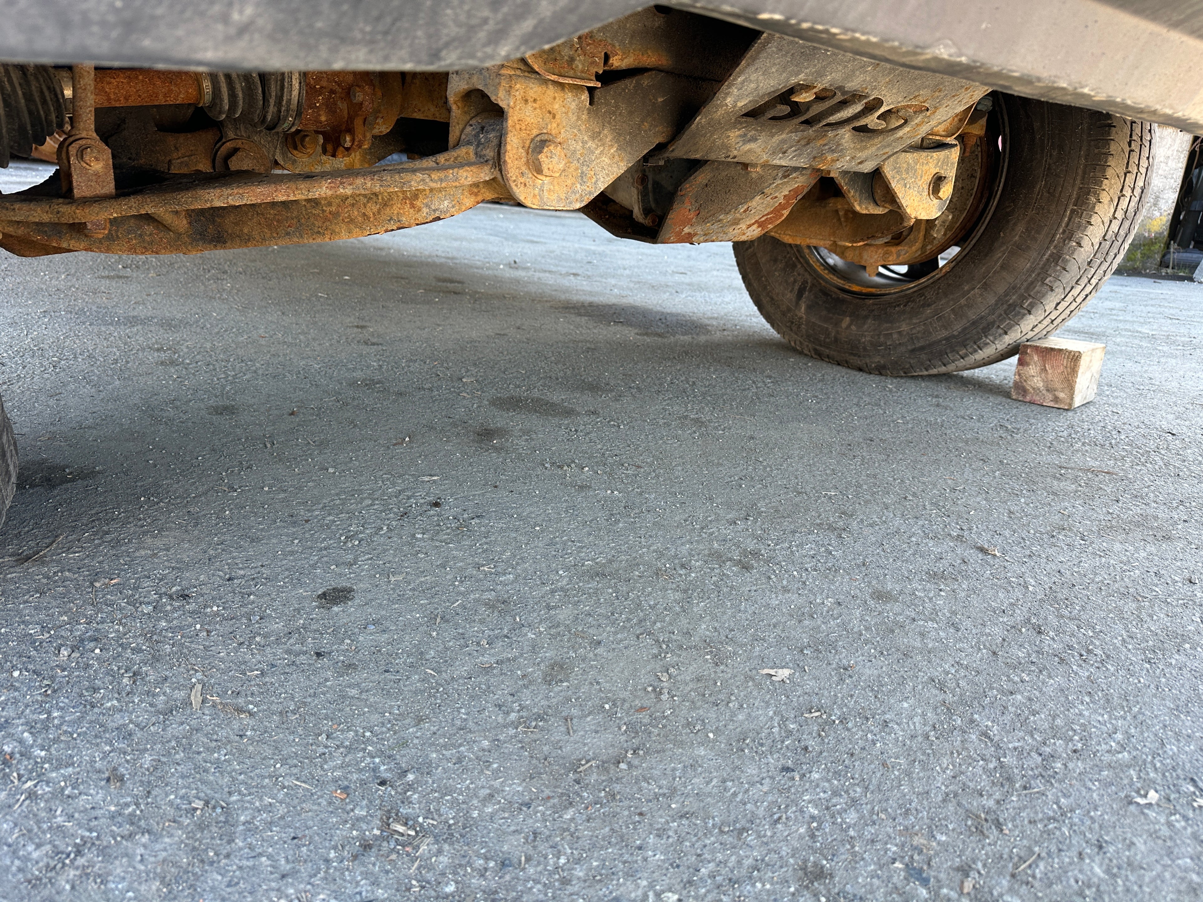 2015 Chevrolet Silverado 3500 6.6L LML – C2508