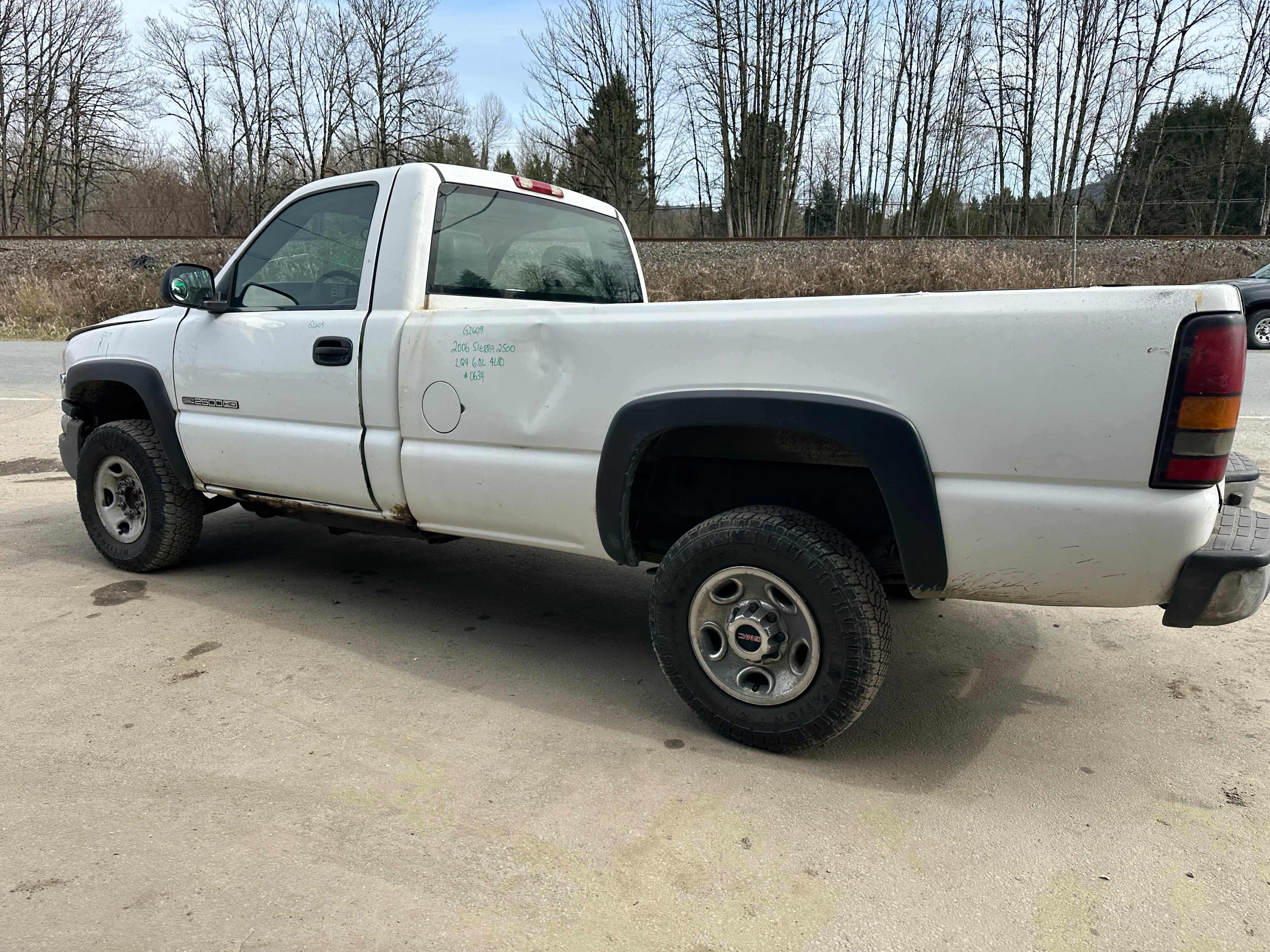 2006 GMC Sierra C2500HD 6.0 – G2609