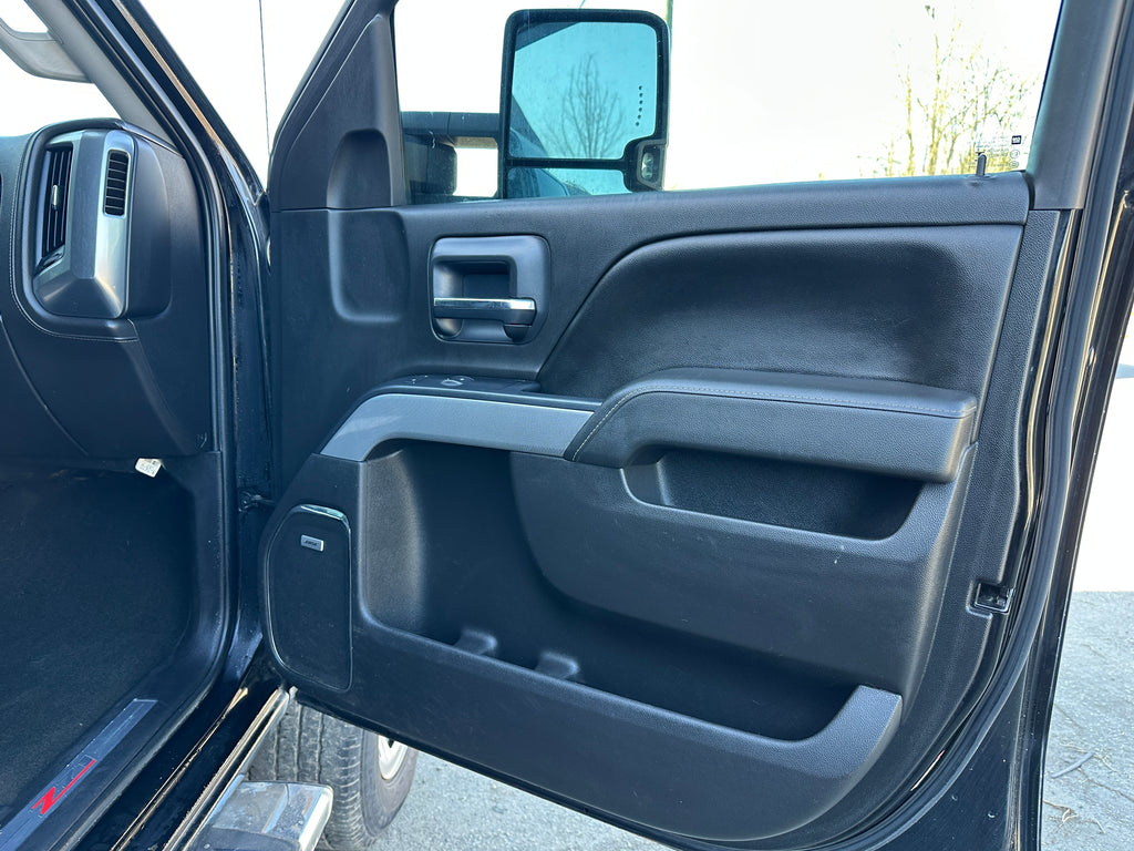 2015 Chevrolet Silverado 3500 6.6L LML – C2508