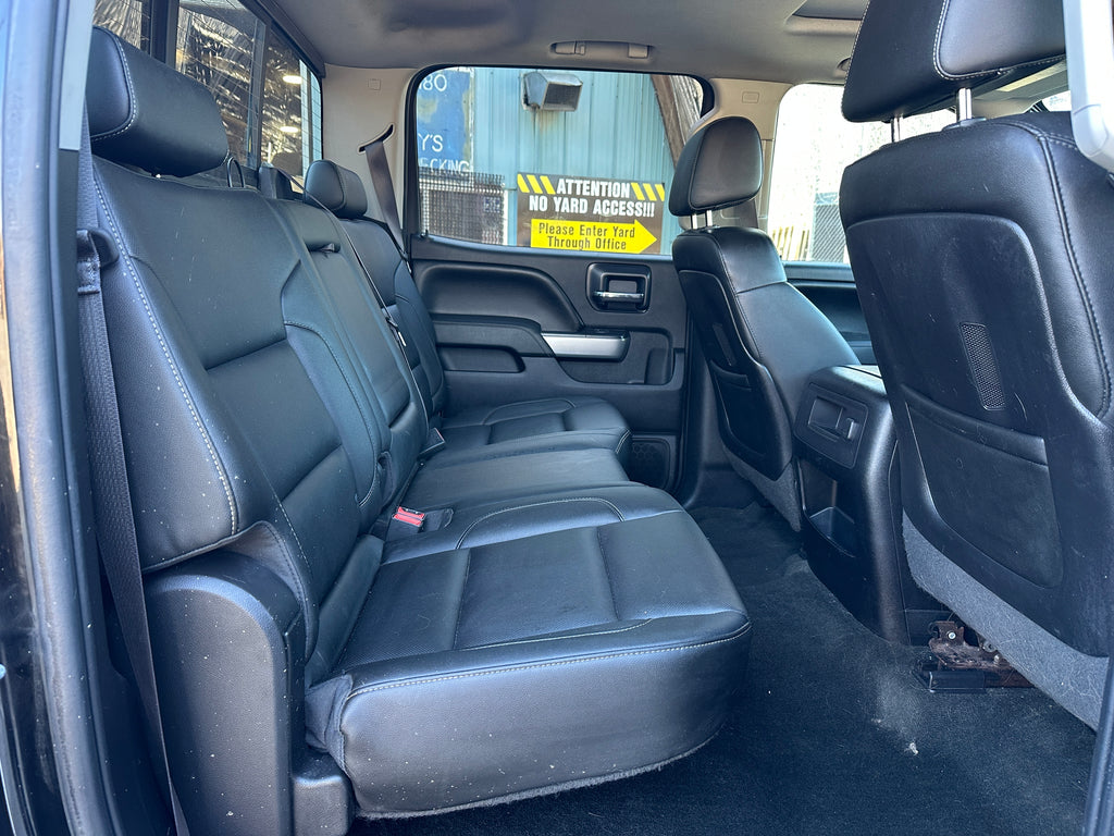 2015 Chevrolet Silverado 3500 6.6L LML – C2508