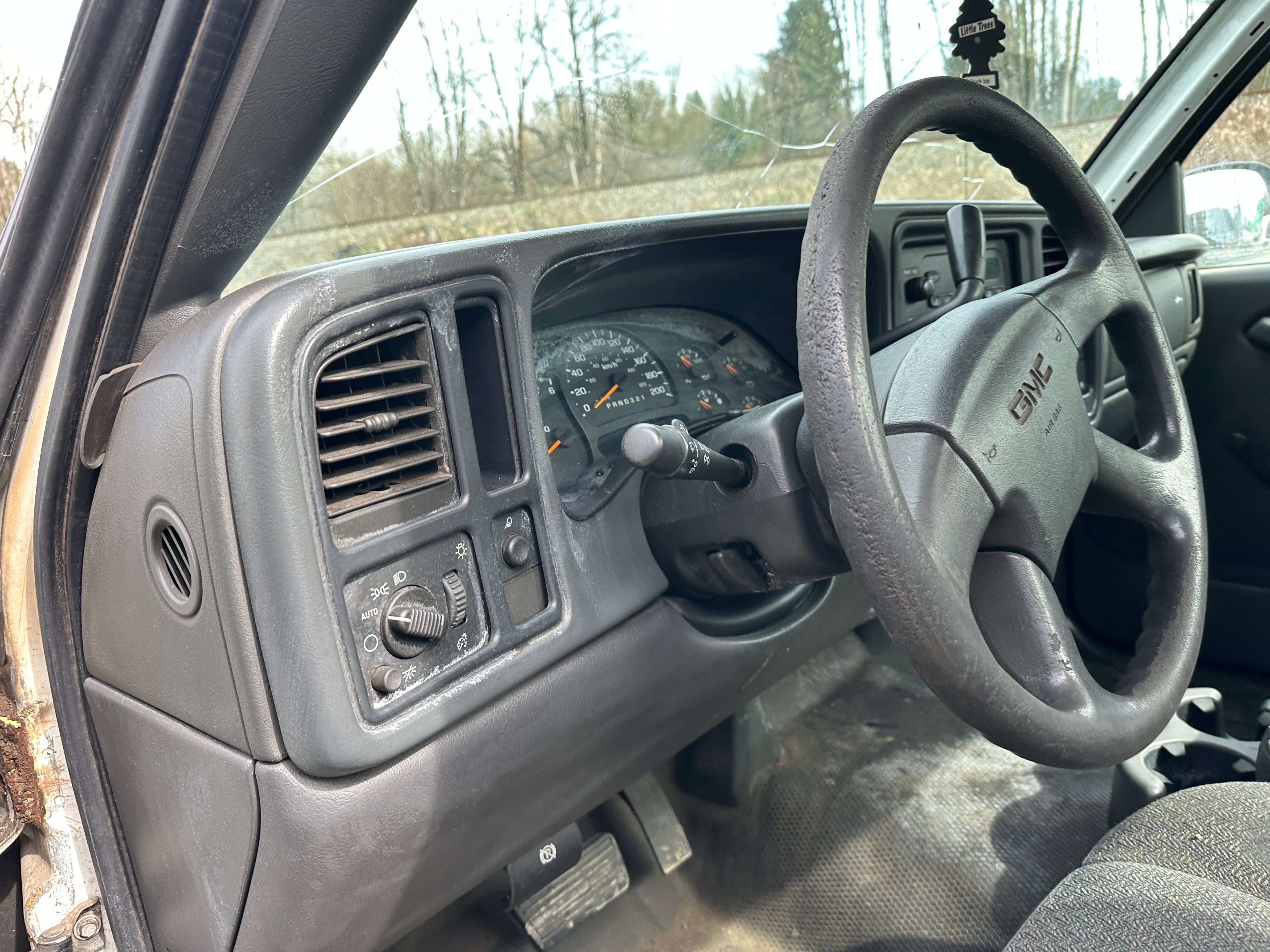 2006 GMC Sierra C2500HD 6.0 – G2609