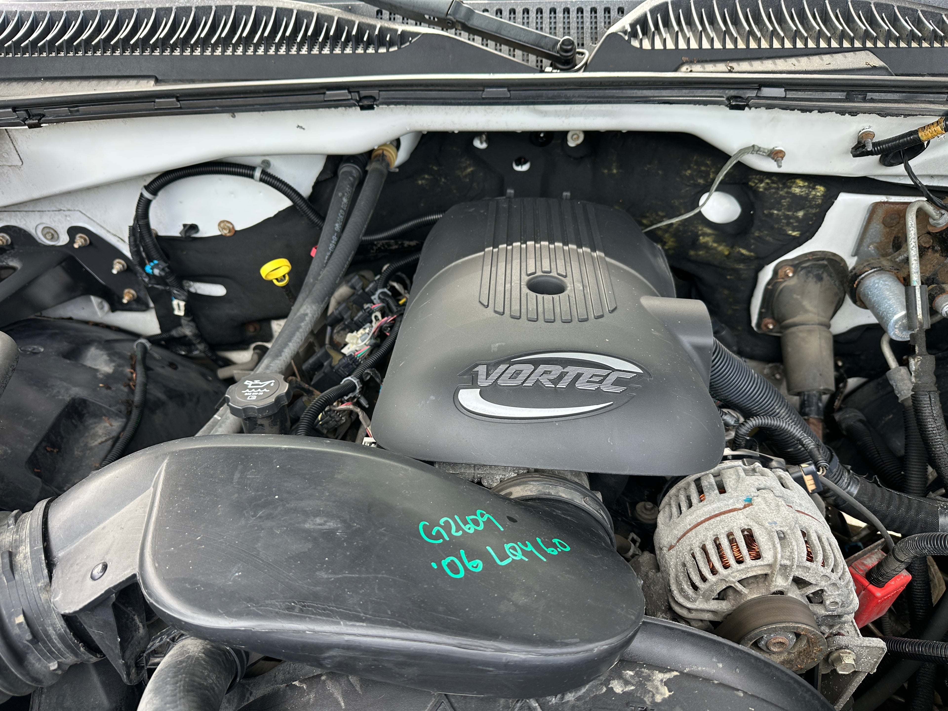 2006 GMC Sierra C2500HD 6.0 – G2609