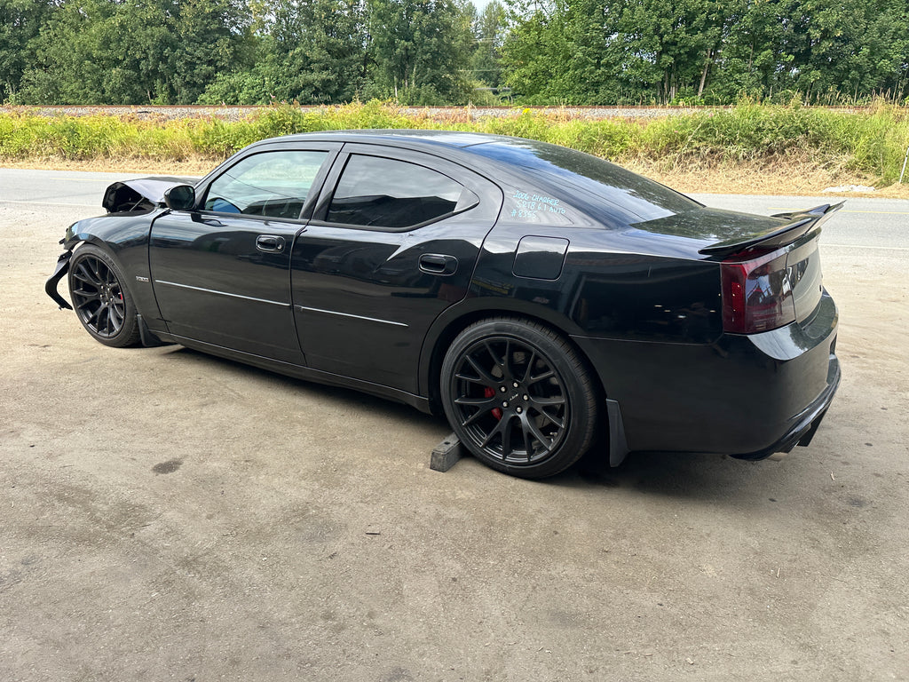 2006 Dodge Charger SRT-8 – D2502