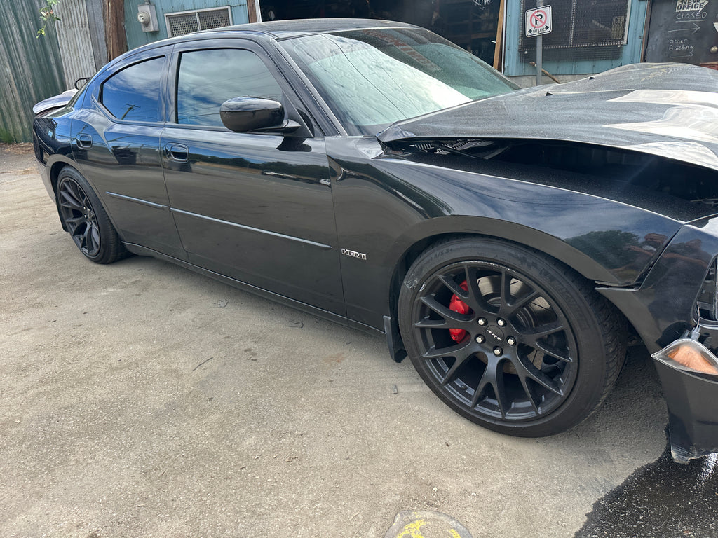 2006 Dodge Charger SRT-8 – D2502