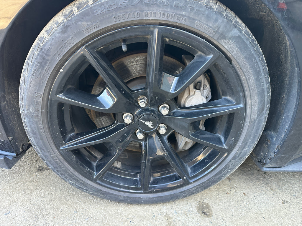 2017 Ford Mustang GT 5.0 – F2605