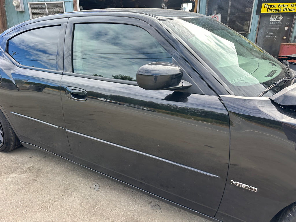 2006 Dodge Charger SRT-8 – D2502