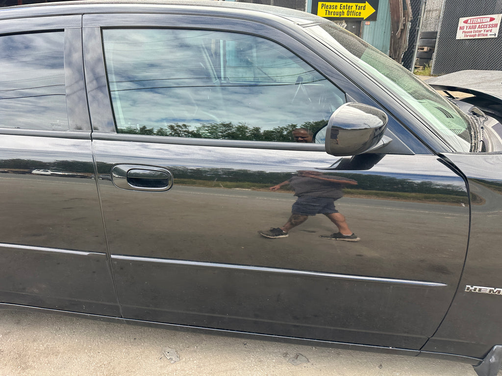 2006 Dodge Charger SRT-8 – D2502