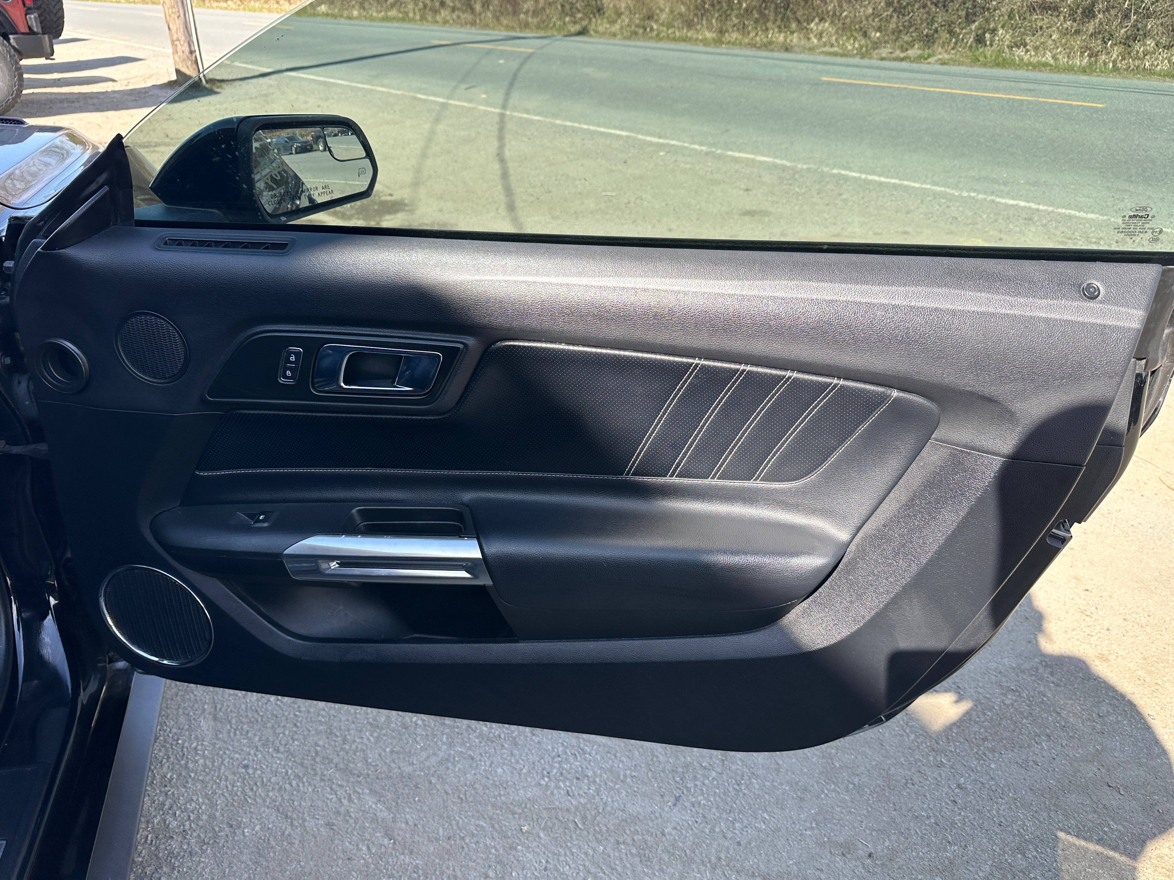 2017 Ford Mustang GT 5.0 – F2605