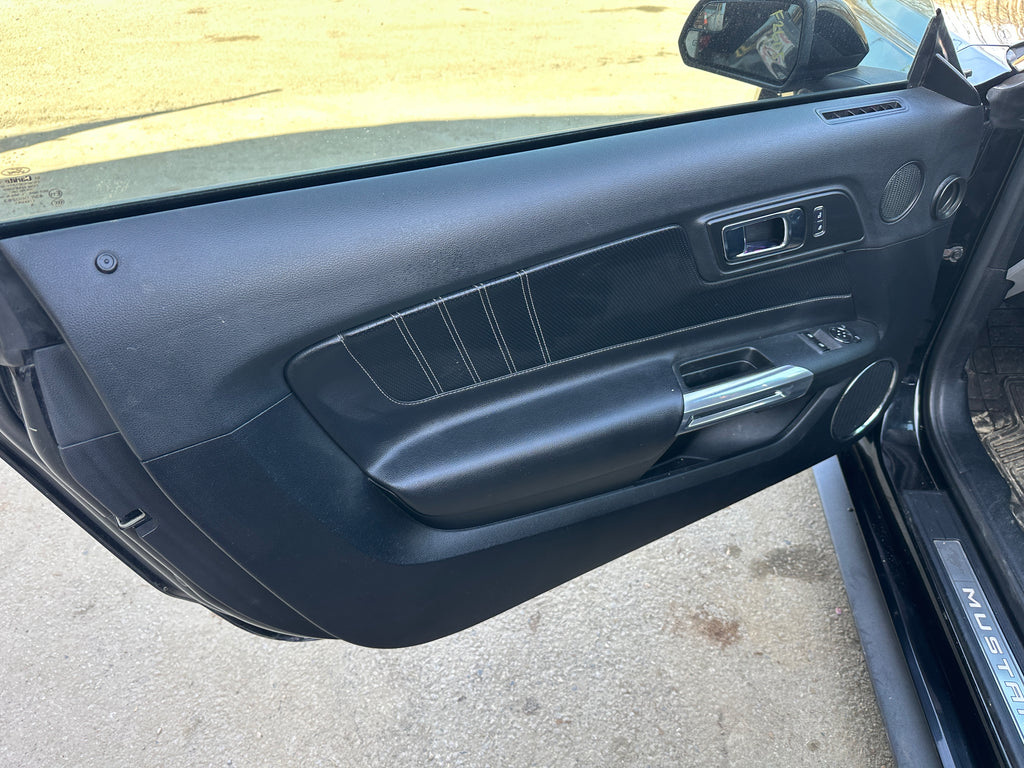2017 Ford Mustang GT 5.0 – F2605