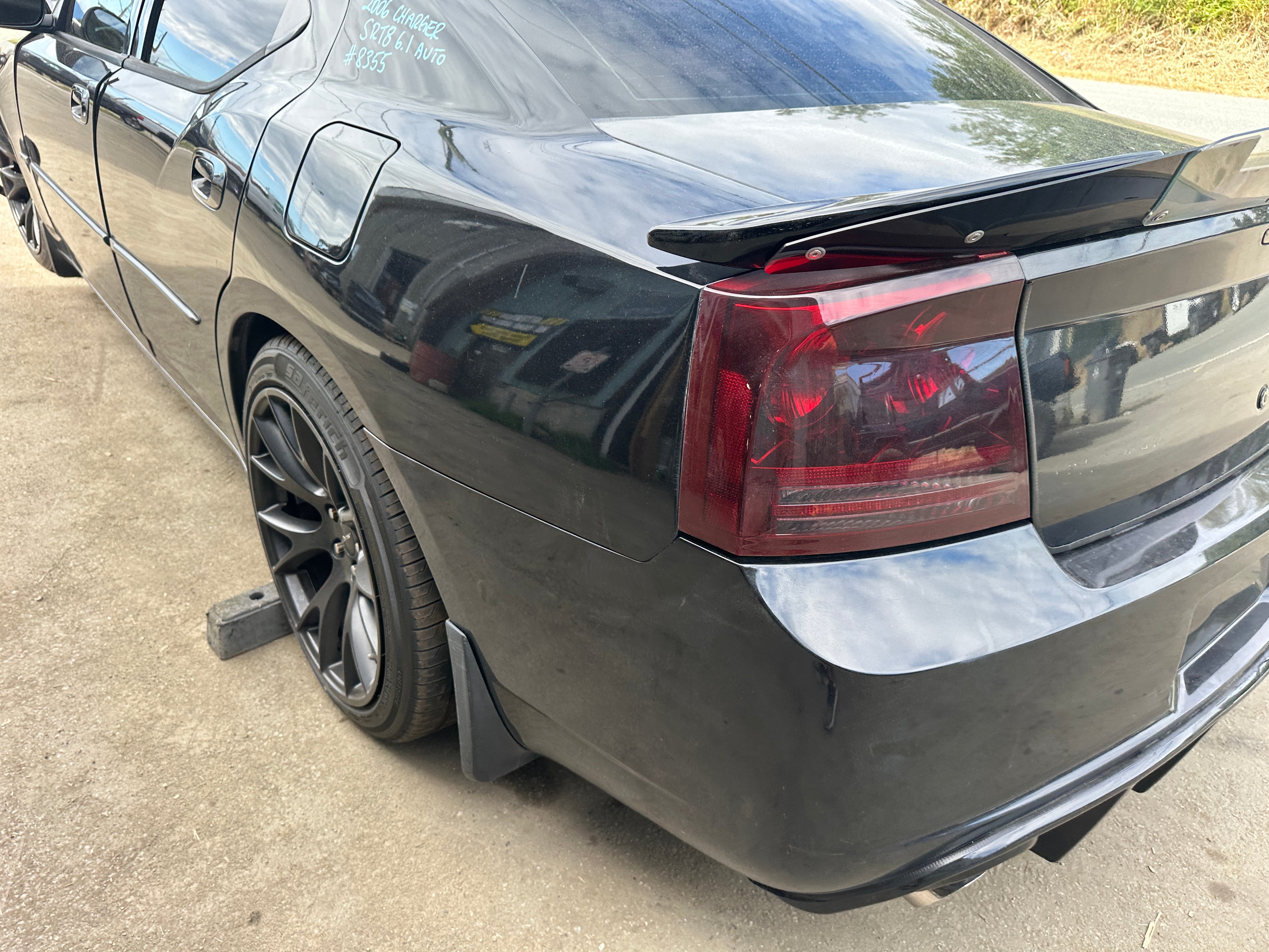 2006 Dodge Charger SRT-8 – D2502