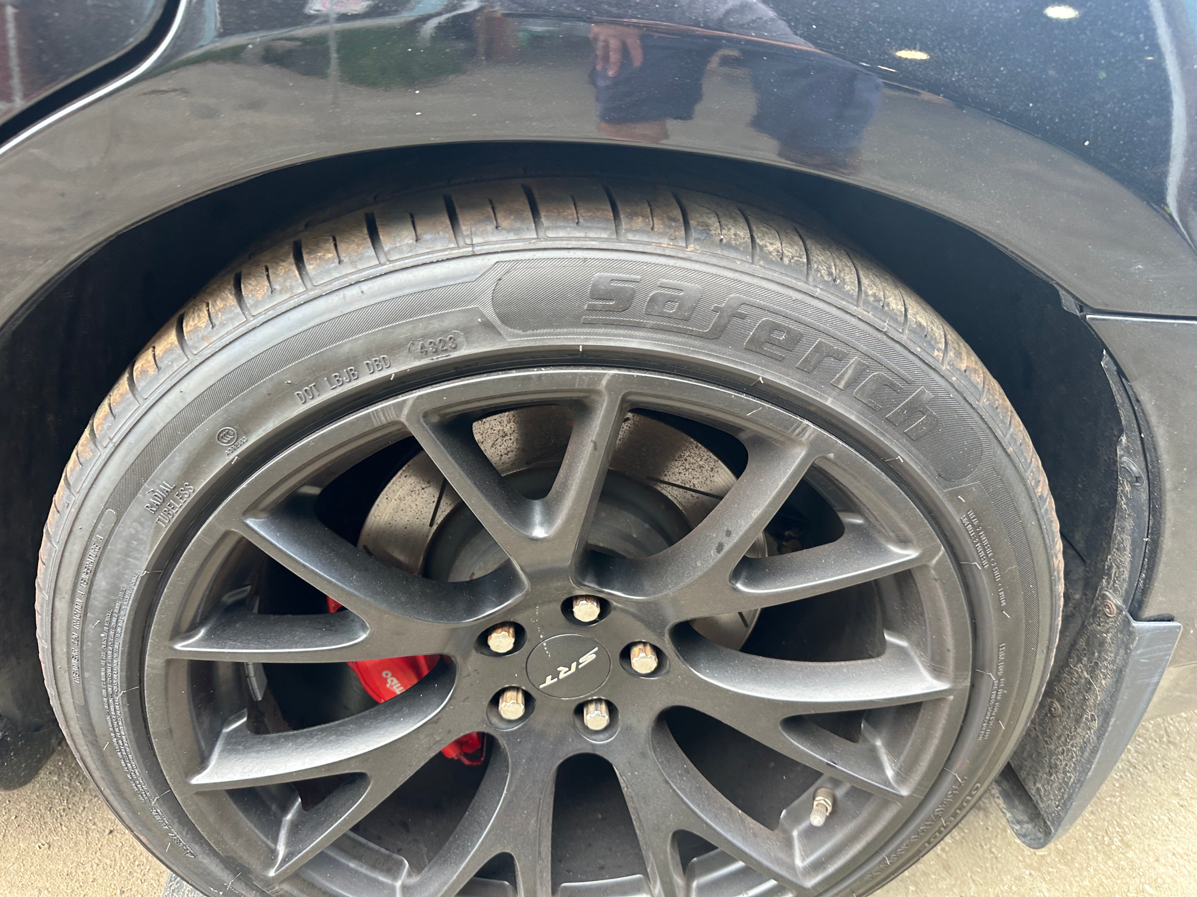 2006 Dodge Charger SRT-8 – D2502