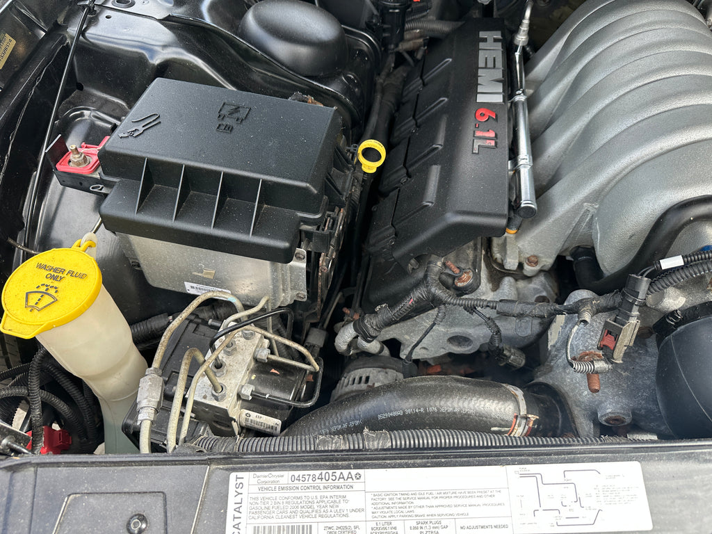 2006 Dodge Charger SRT-8 – D2502