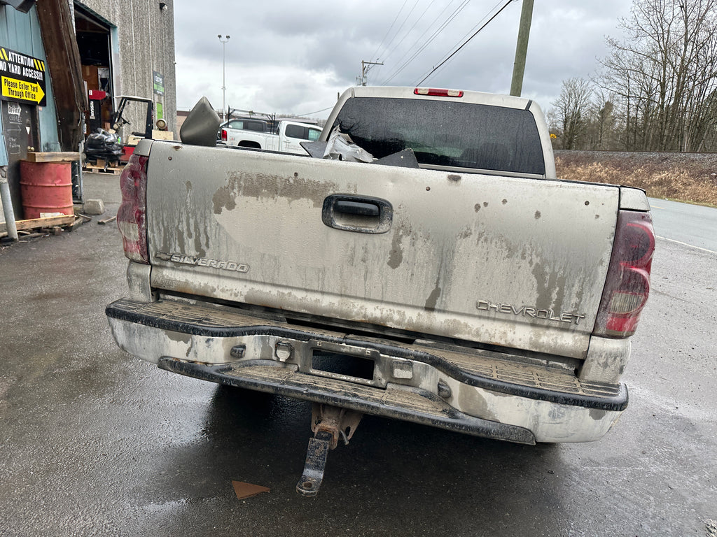 2003 Chevrolet Silverado 2500 6.6L LB7 – C2509