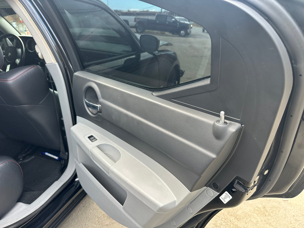 2006 Dodge Charger SRT-8 – D2502