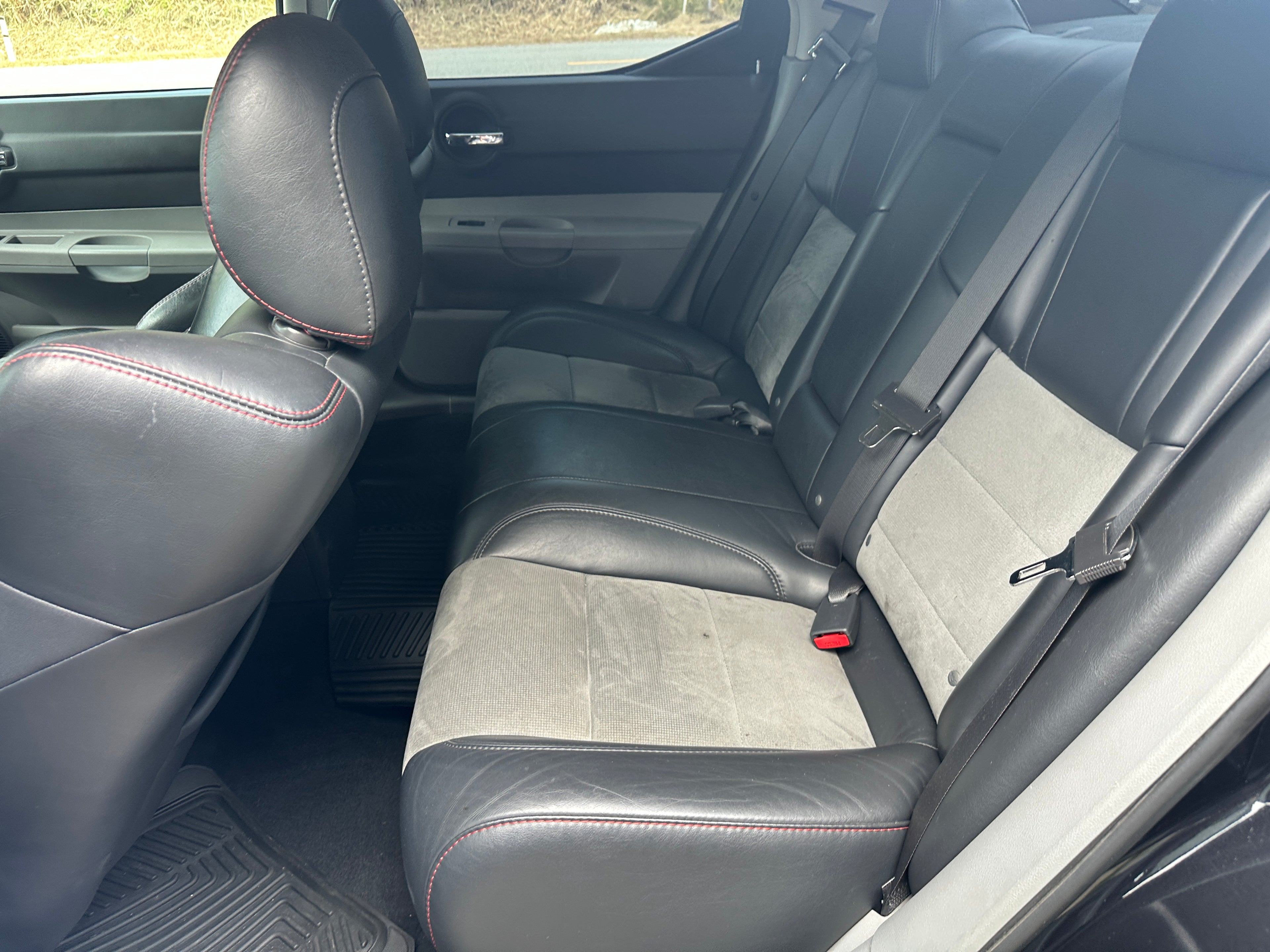 2006 Dodge Charger SRT-8 – D2502