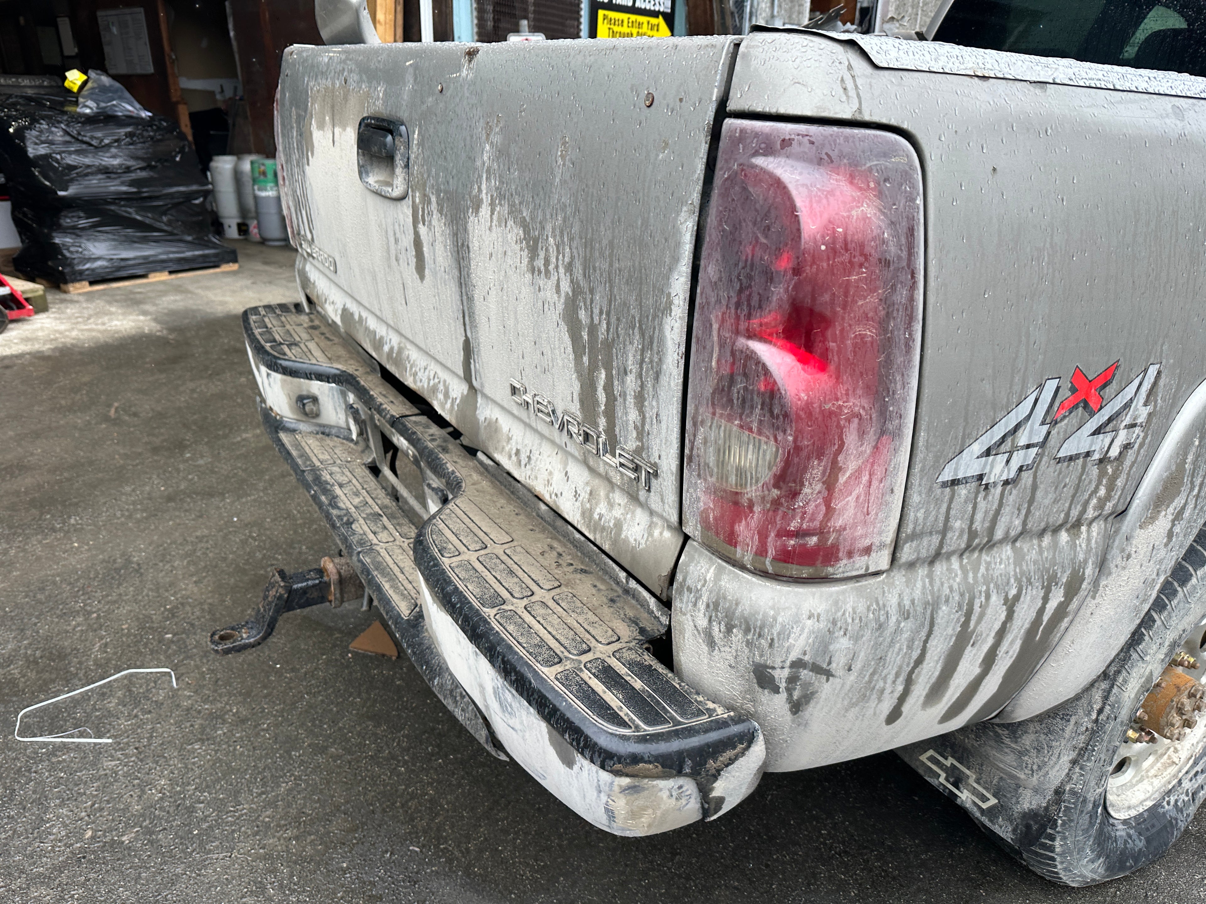 2003 Chevrolet Silverado 2500 6.6L LB7 – C2509