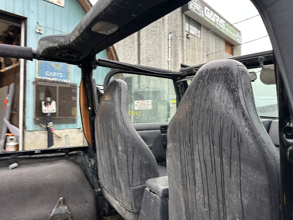 2002 Jeep Wrangler TJ 2.5 – J2558