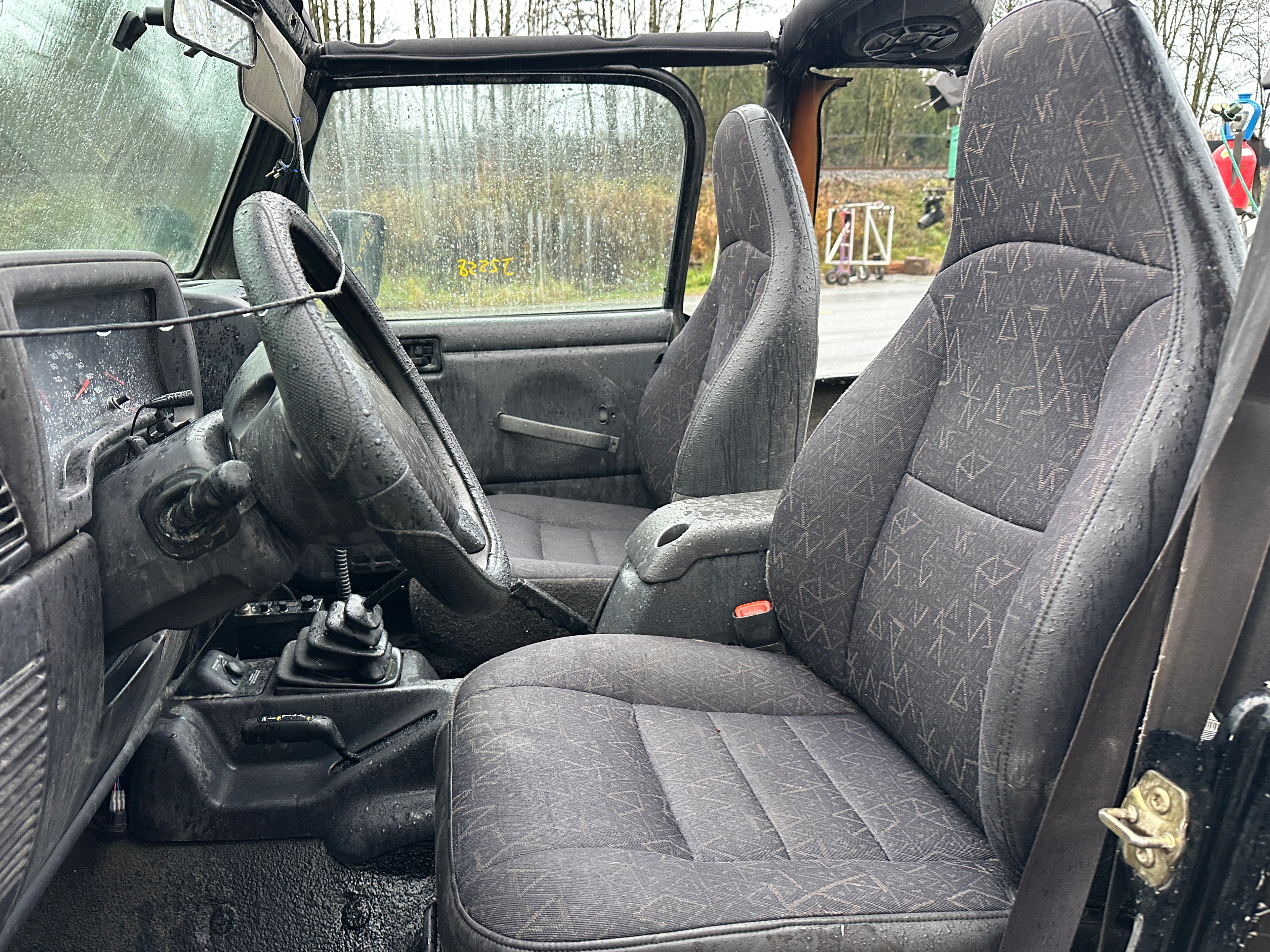 2002 Jeep Wrangler TJ 2.5 – J2558