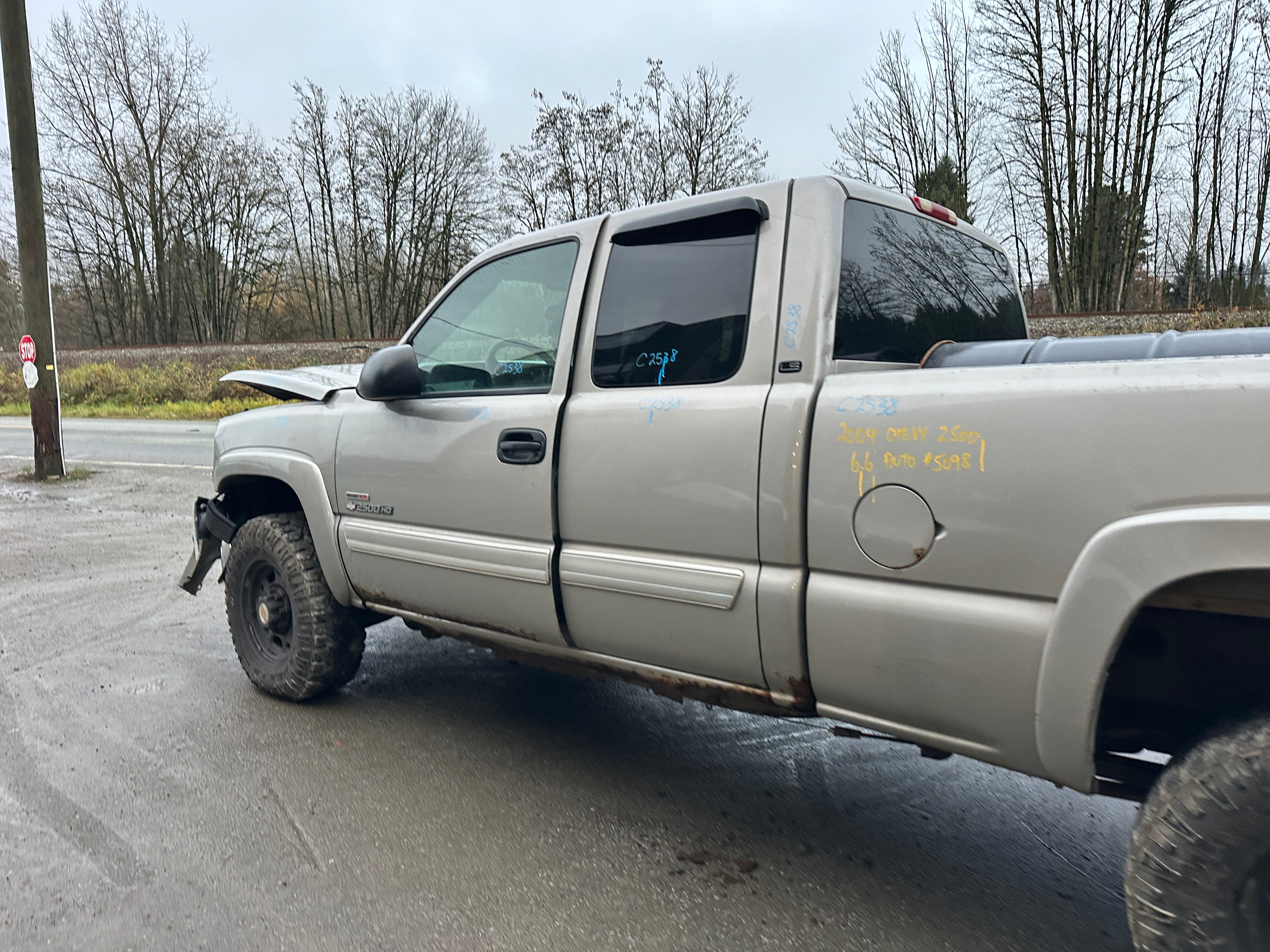 2004 Chevrolet Silverado K2500HD 6.6 LB7 Duramax – C2538