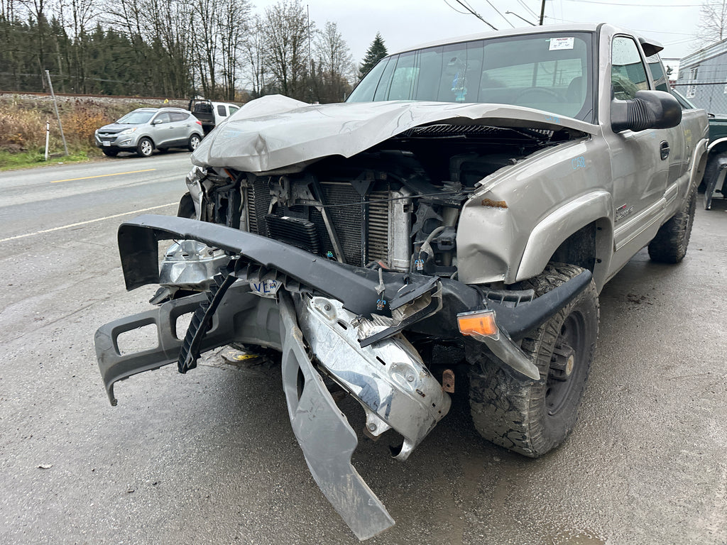 2004 Chevrolet Silverado K2500HD 6.6 LB7 Duramax – C2538