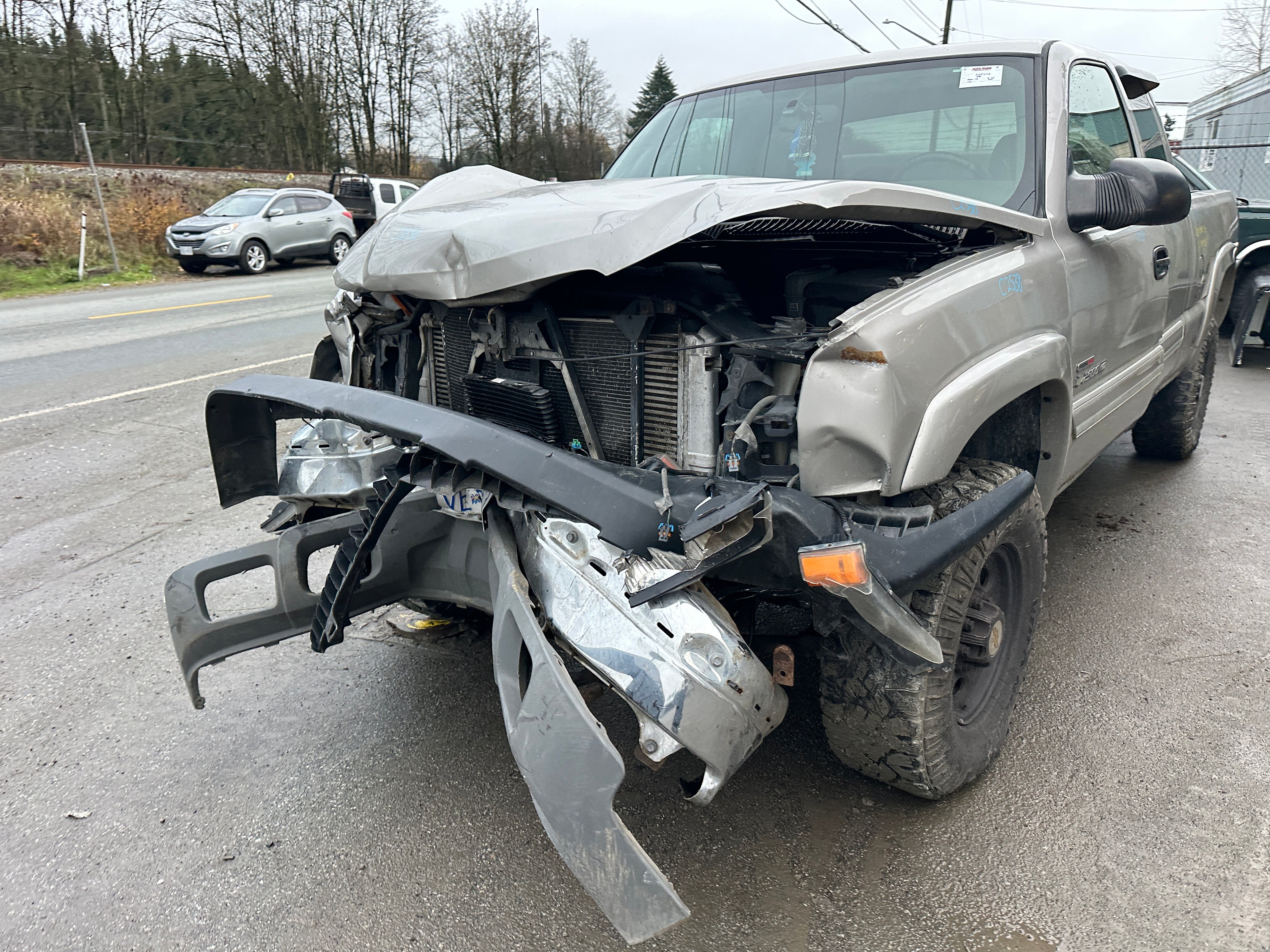 2004 Chevrolet Silverado K2500HD 6.6 LB7 Duramax – C2538