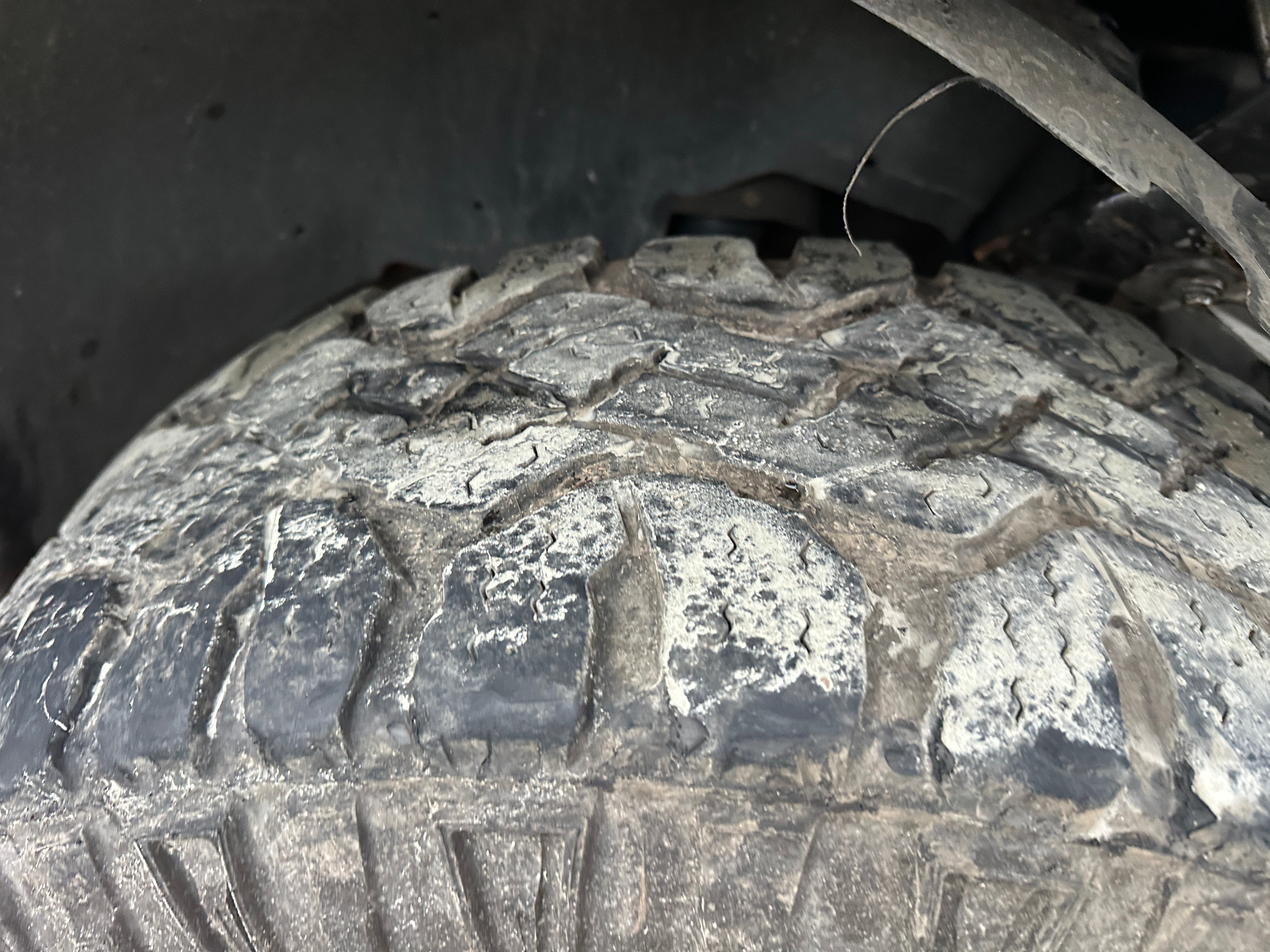 2004 Chevrolet Silverado K2500HD 6.6 LB7 Duramax – C2538