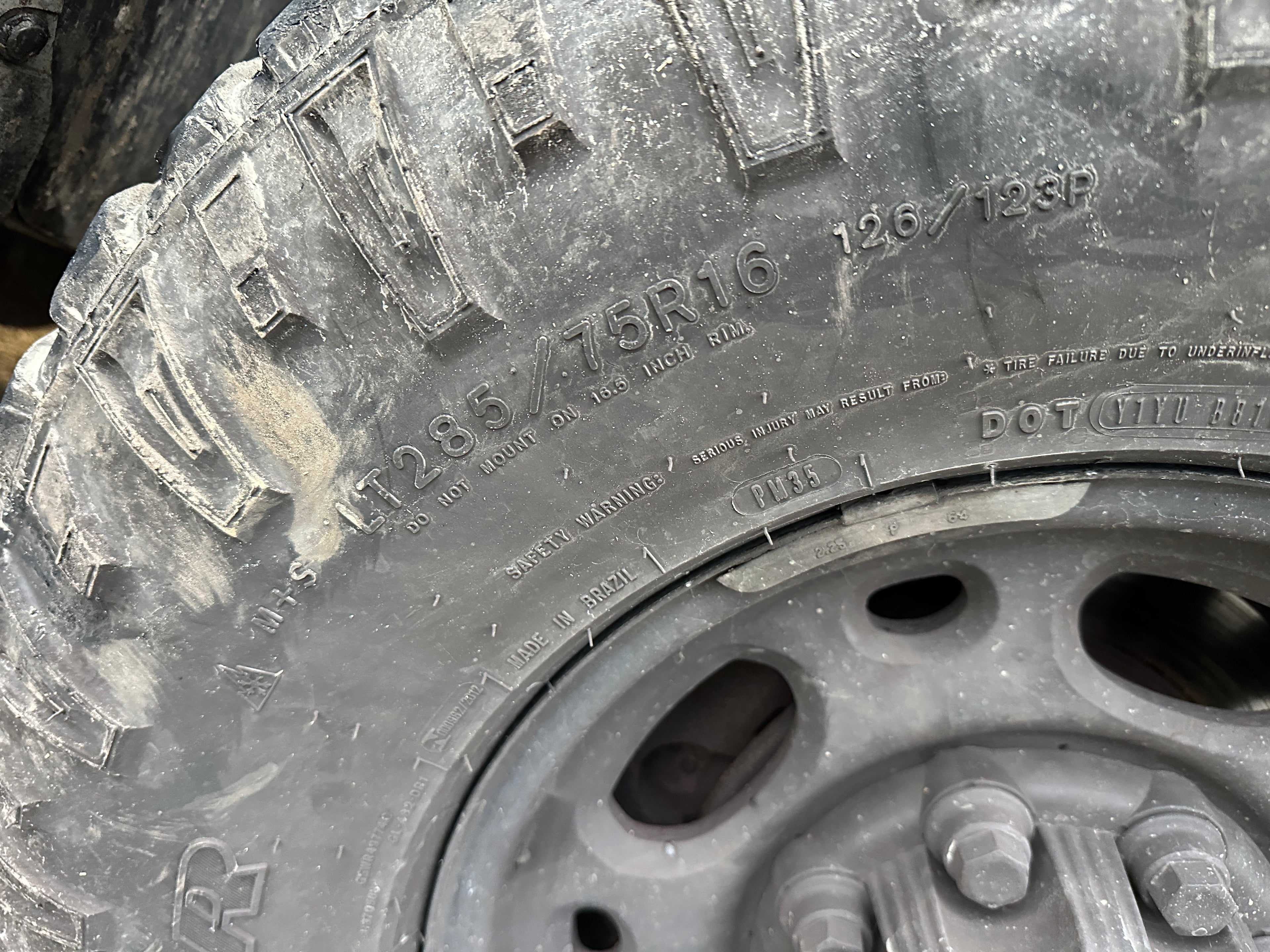 2004 Chevrolet Silverado K2500HD 6.6 LB7 Duramax – C2538