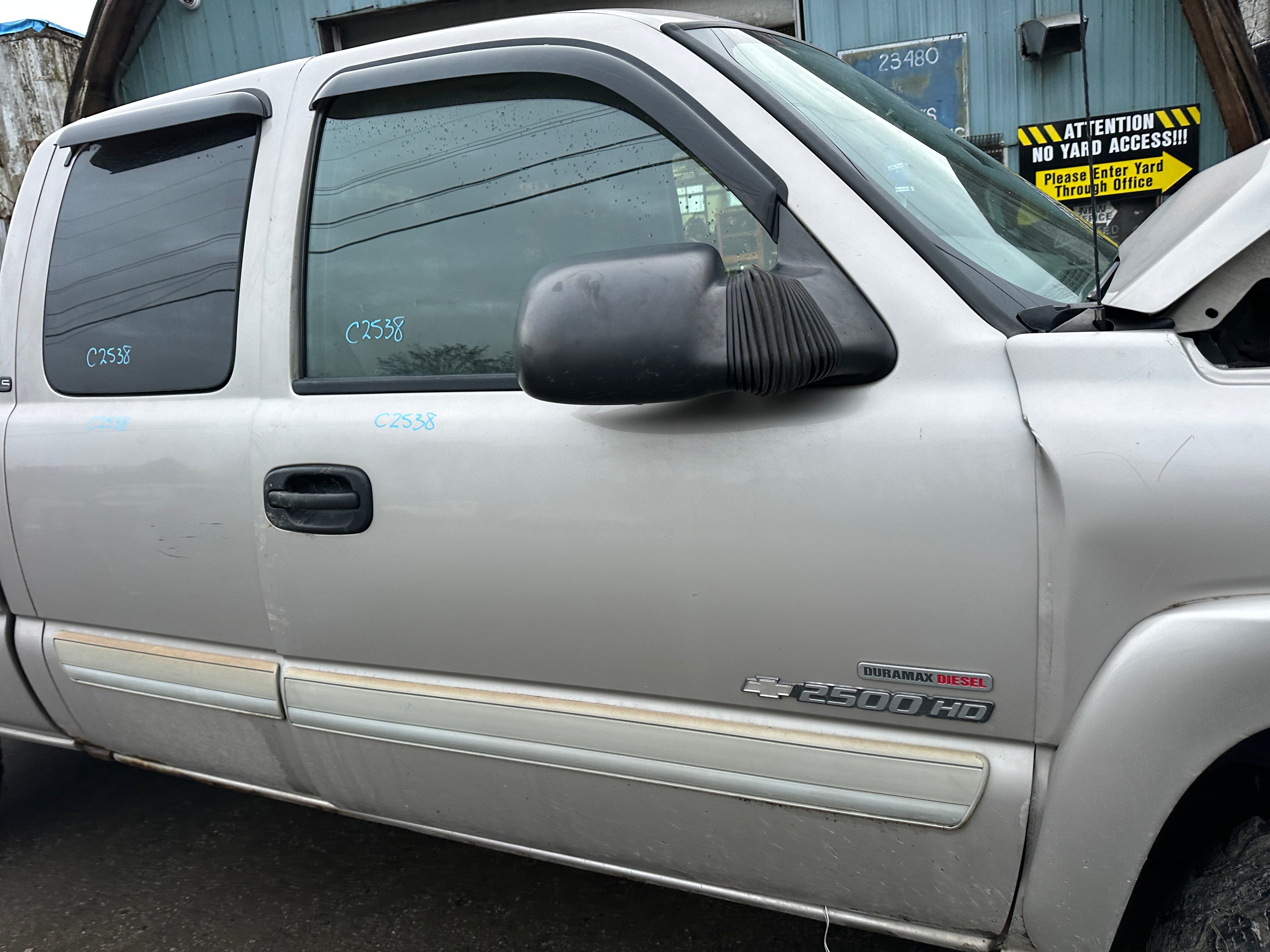 2004 Chevrolet Silverado K2500HD 6.6 LB7 Duramax – C2538