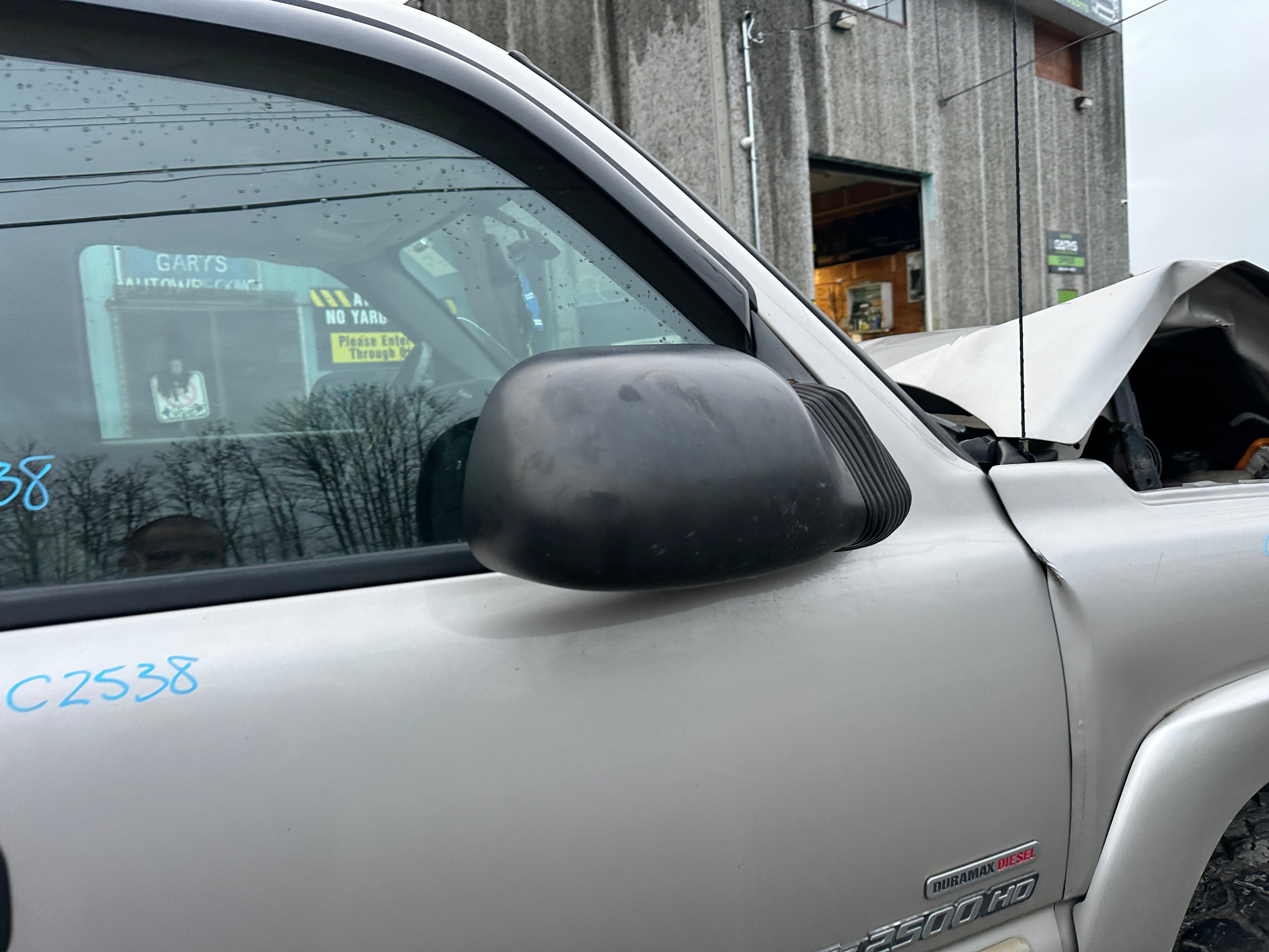 2004 Chevrolet Silverado K2500HD 6.6 LB7 Duramax – C2538