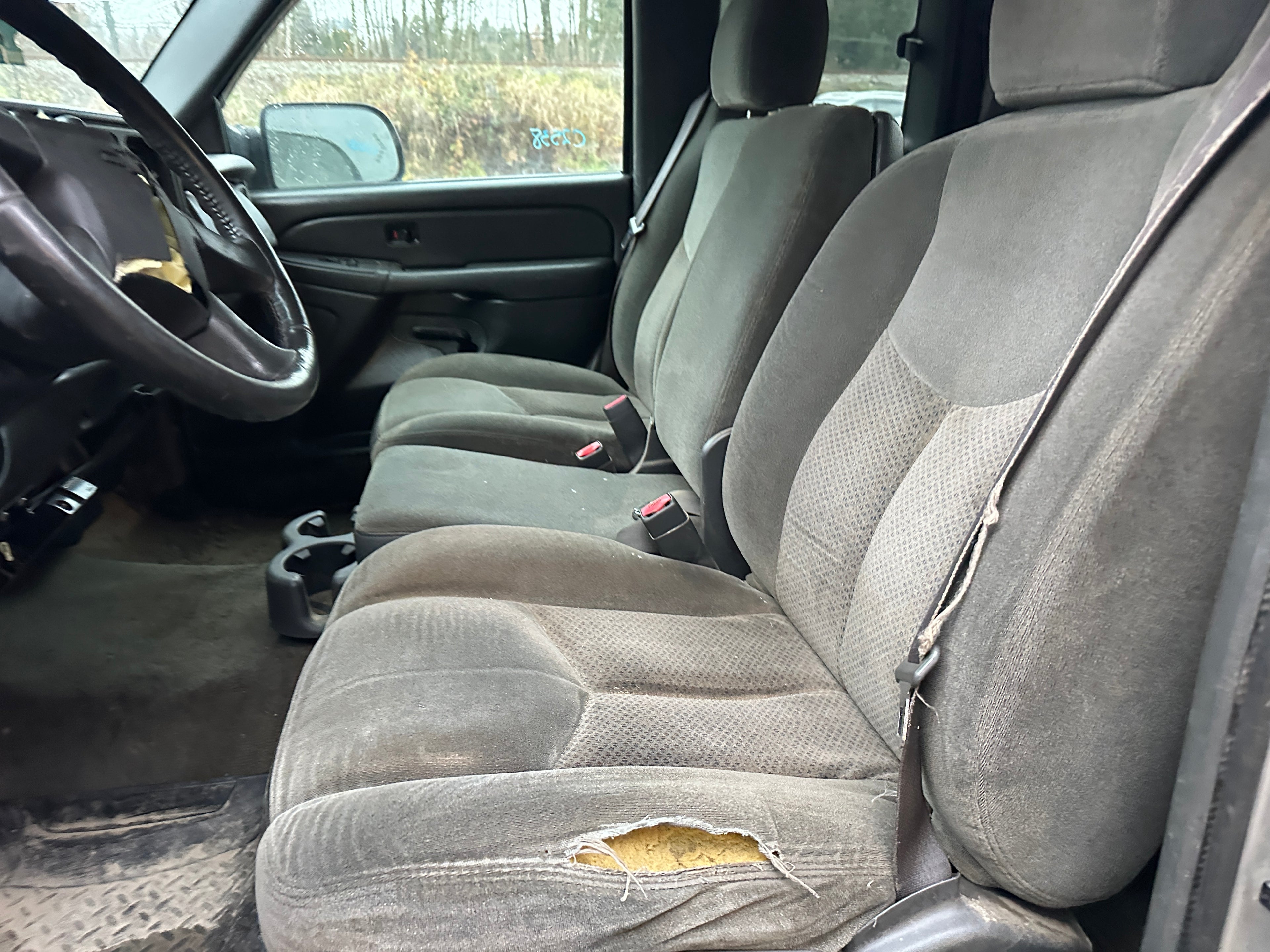 2004 Chevrolet Silverado K2500HD 6.6 LB7 Duramax – C2538