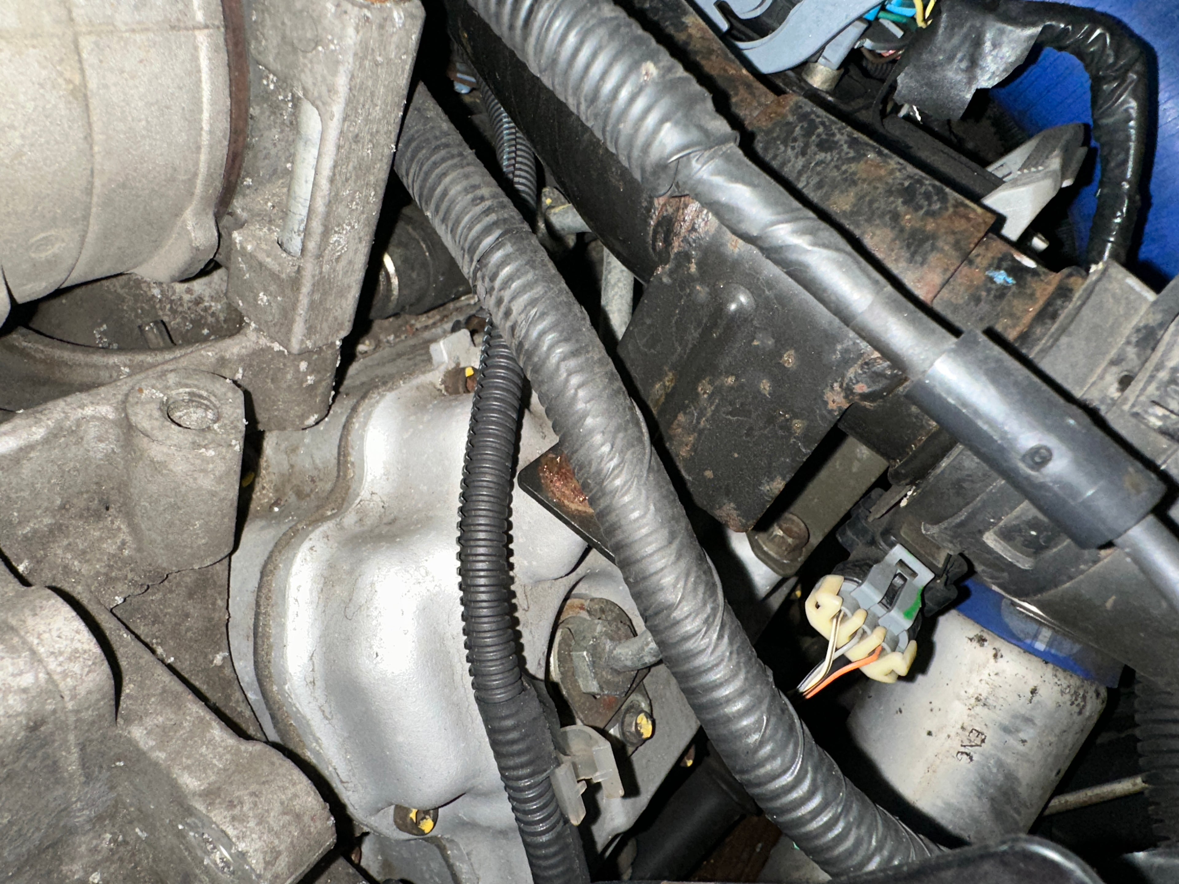 2004 Chevrolet Silverado K2500HD 6.6 LB7 Duramax – C2538