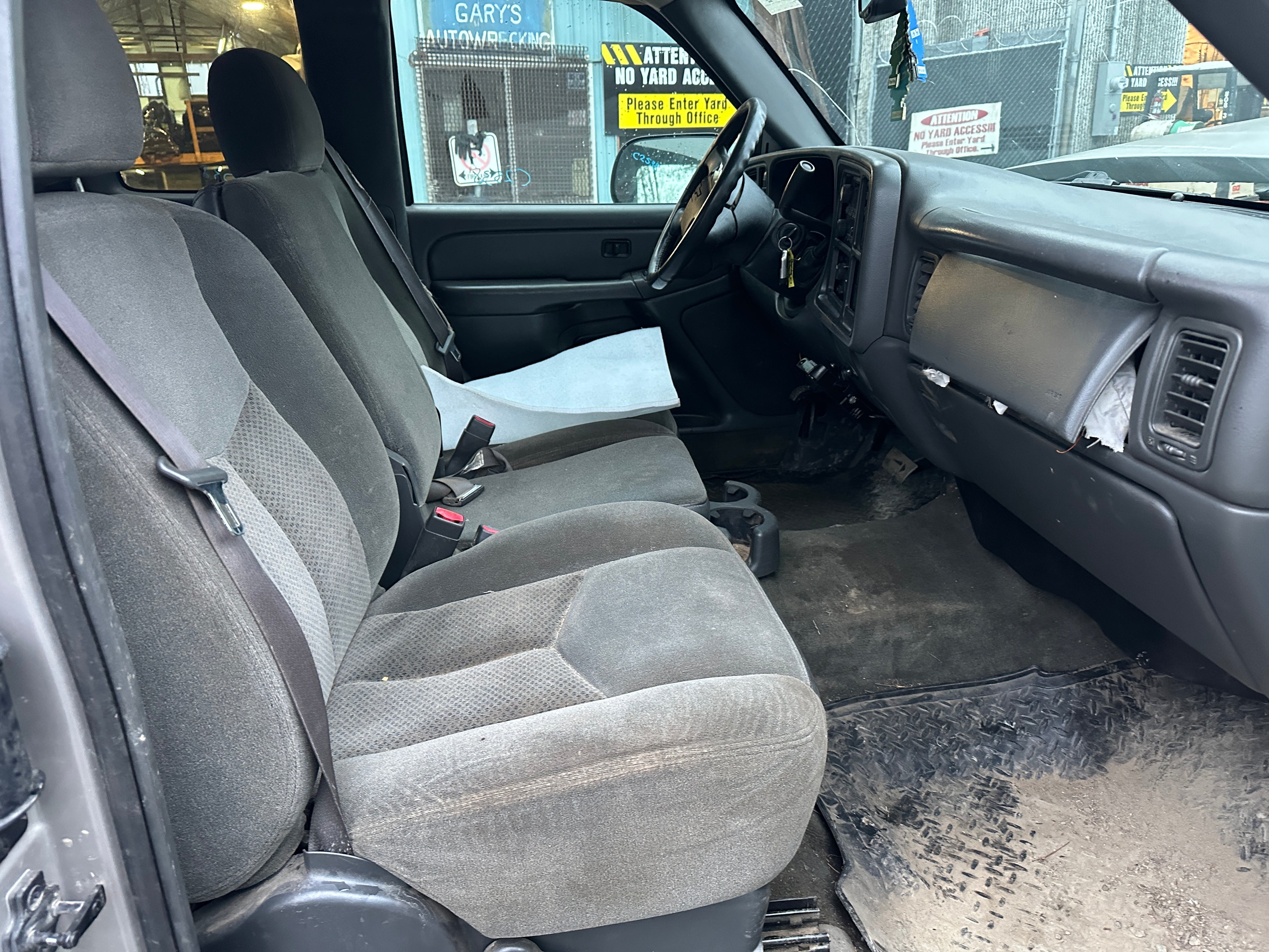 2004 Chevrolet Silverado K2500HD 6.6 LB7 Duramax – C2538