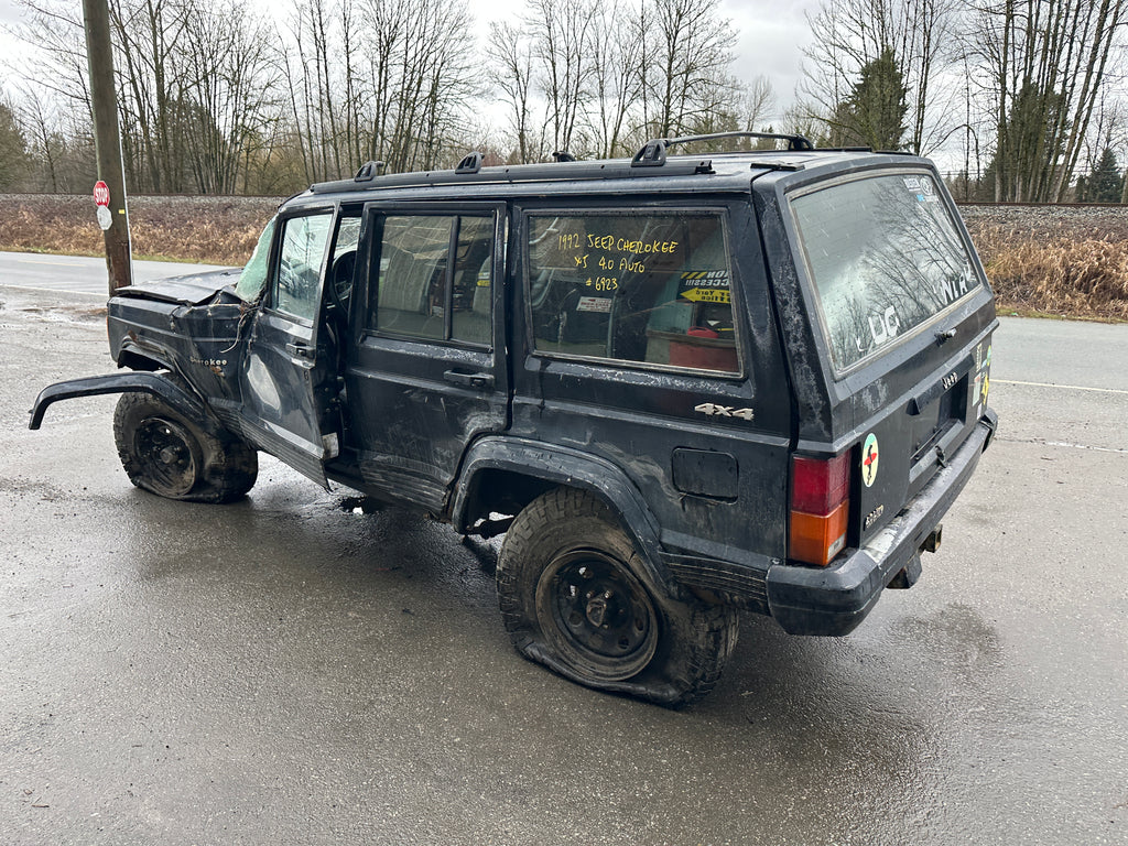 1992 Jeep Cherokee XJ 4.0 – J2514