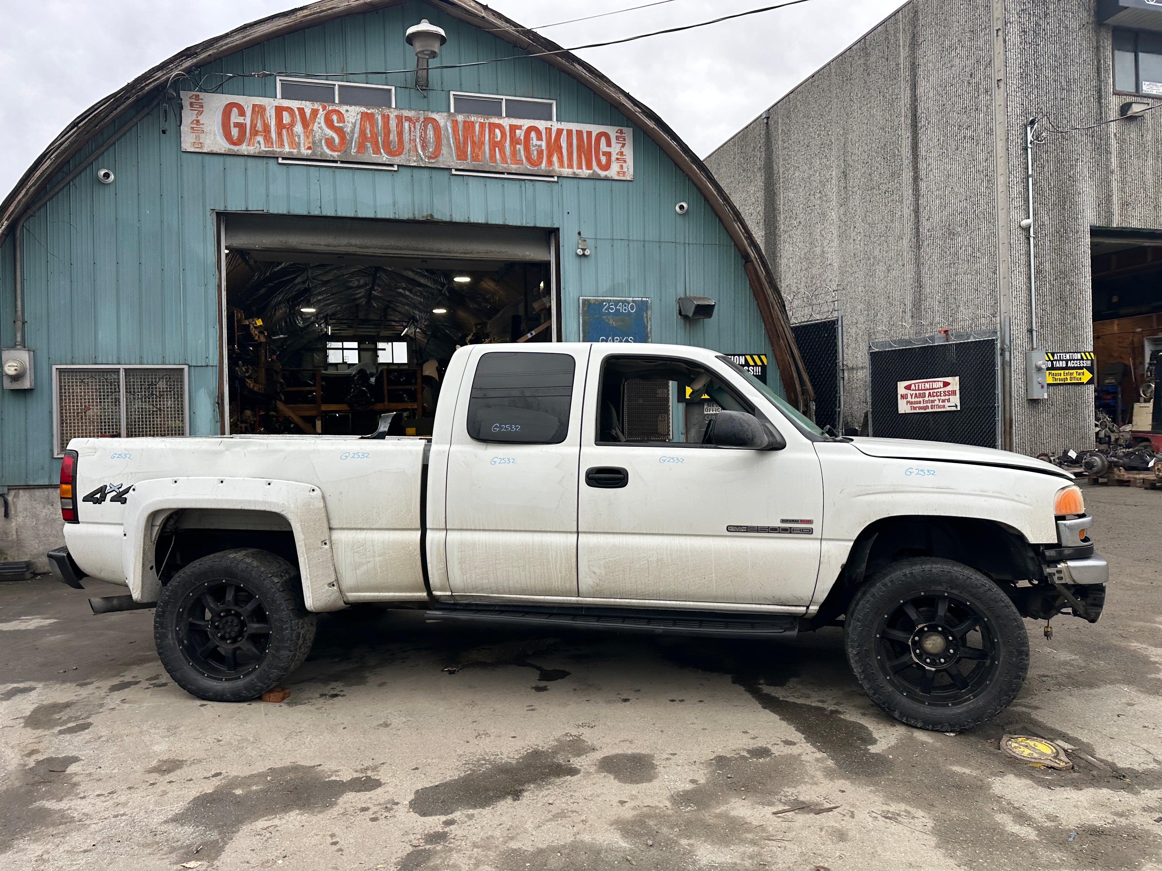 2004 GMC Sierra K2500HD 6.6 LB7 Duramax – G2532