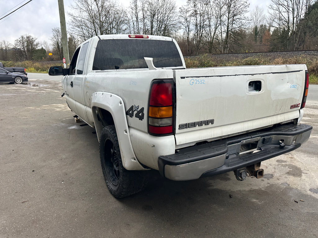 2004 GMC Sierra K2500HD 6.6 LB7 Duramax – G2532