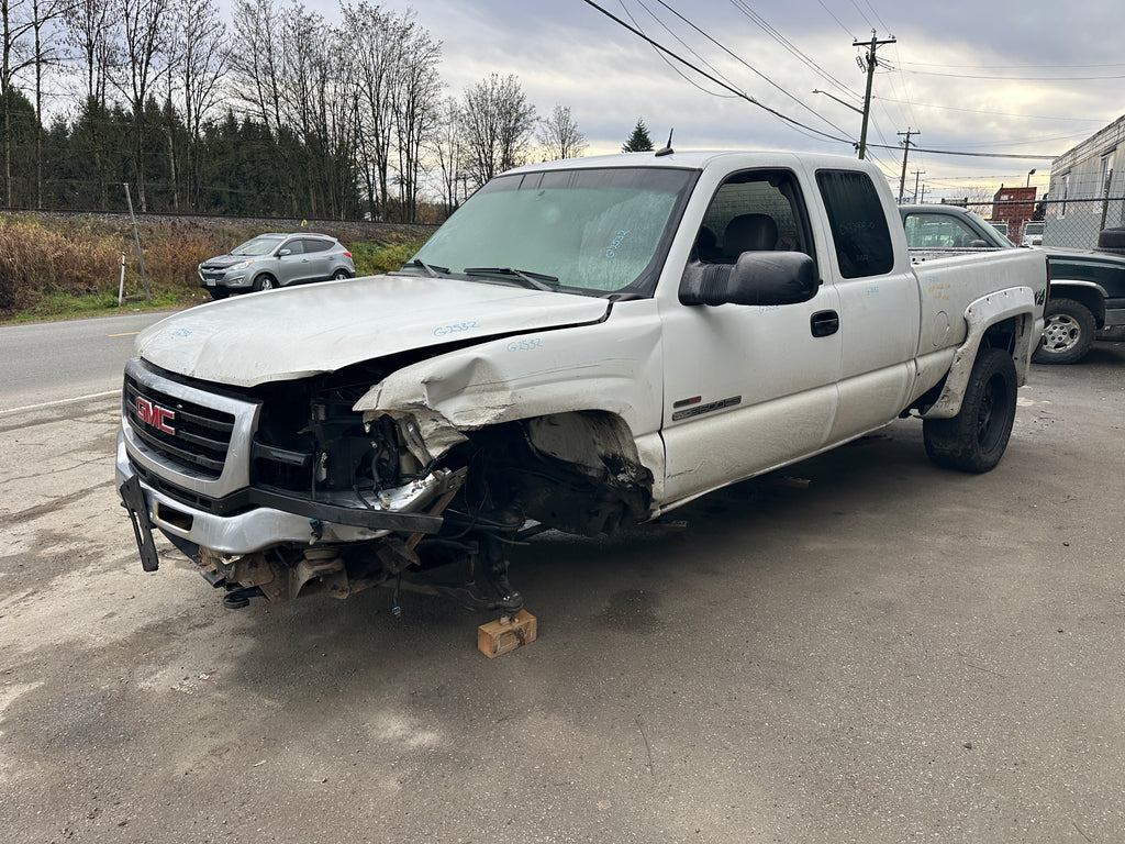 2004 GMC Sierra K2500HD 6.6 LB7 Duramax – G2532