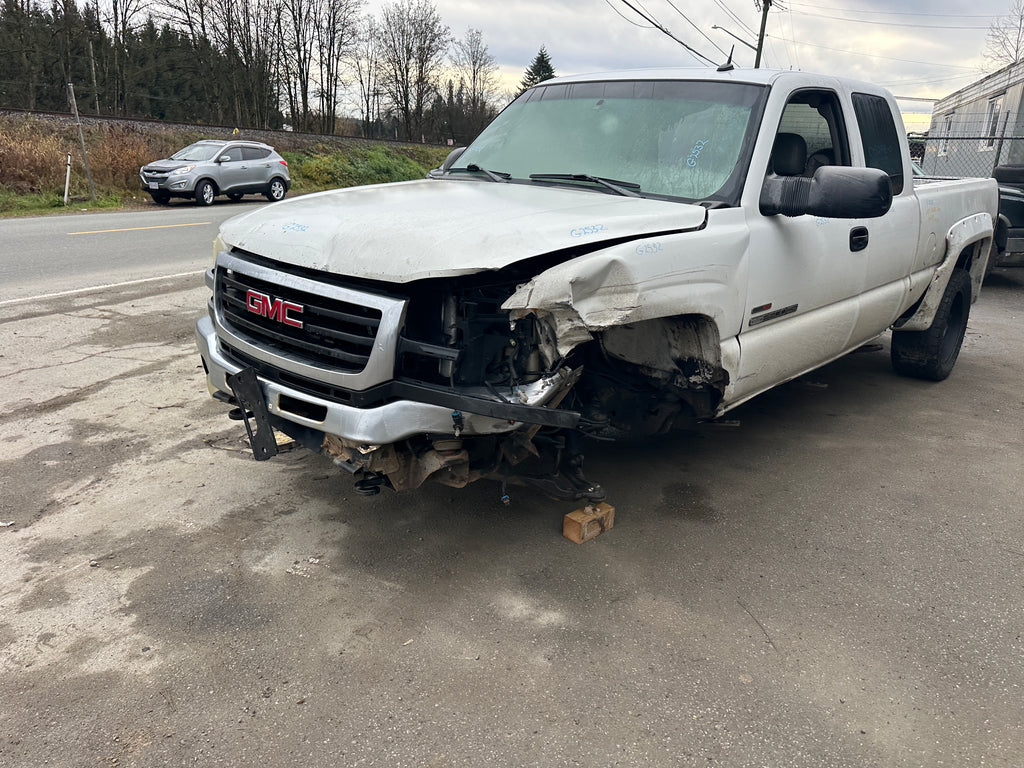 2004 GMC Sierra K2500HD 6.6 LB7 Duramax – G2532
