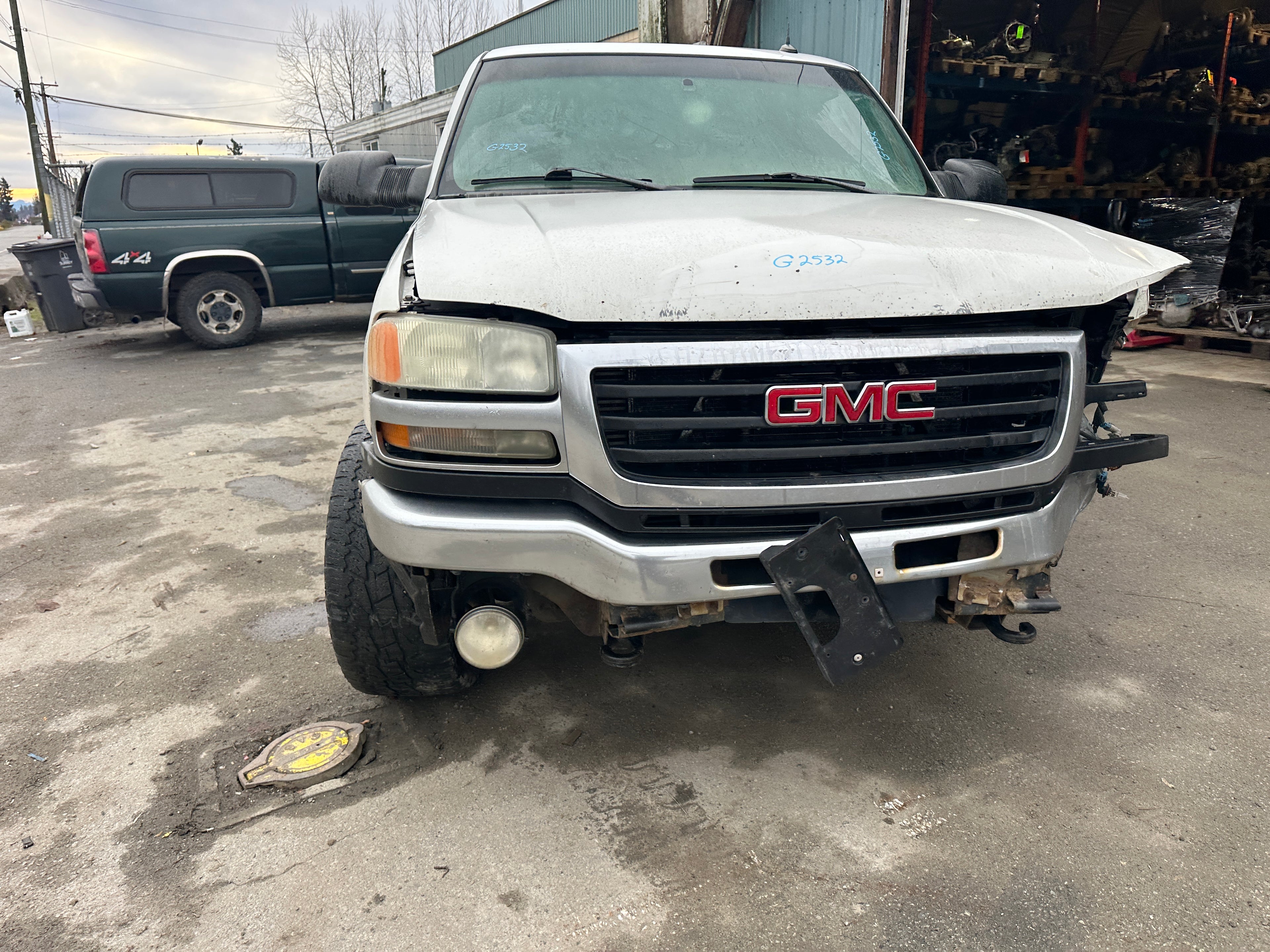 2004 GMC Sierra K2500HD 6.6 LB7 Duramax – G2532