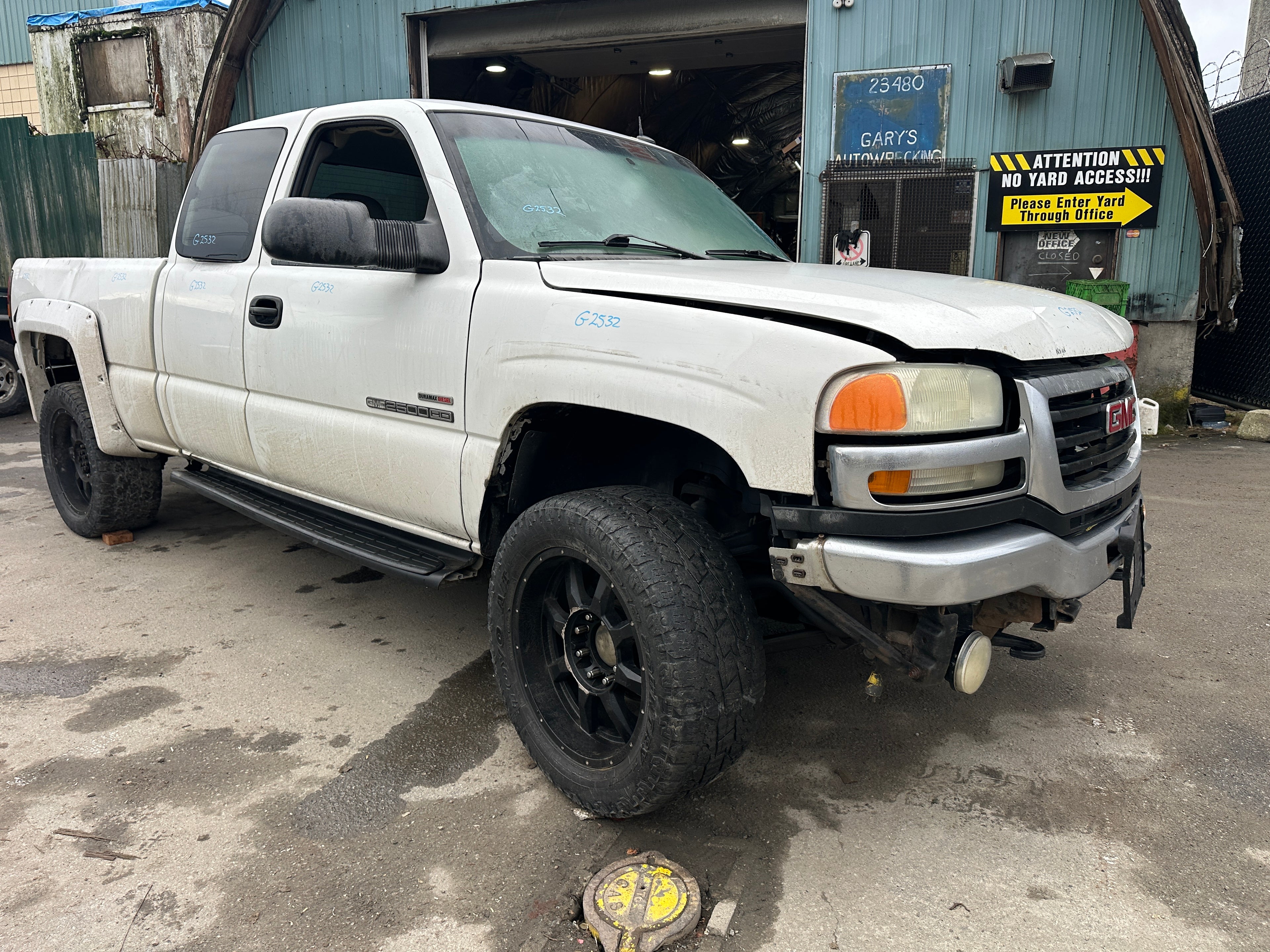 2004 GMC Sierra K2500HD 6.6 LB7 Duramax – G2532