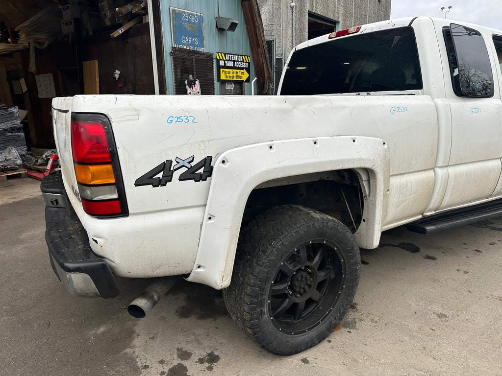 2004 GMC Sierra K2500HD 6.6 LB7 Duramax – G2532