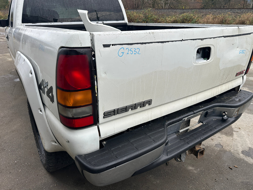 2004 GMC Sierra K2500HD 6.6 LB7 Duramax – G2532