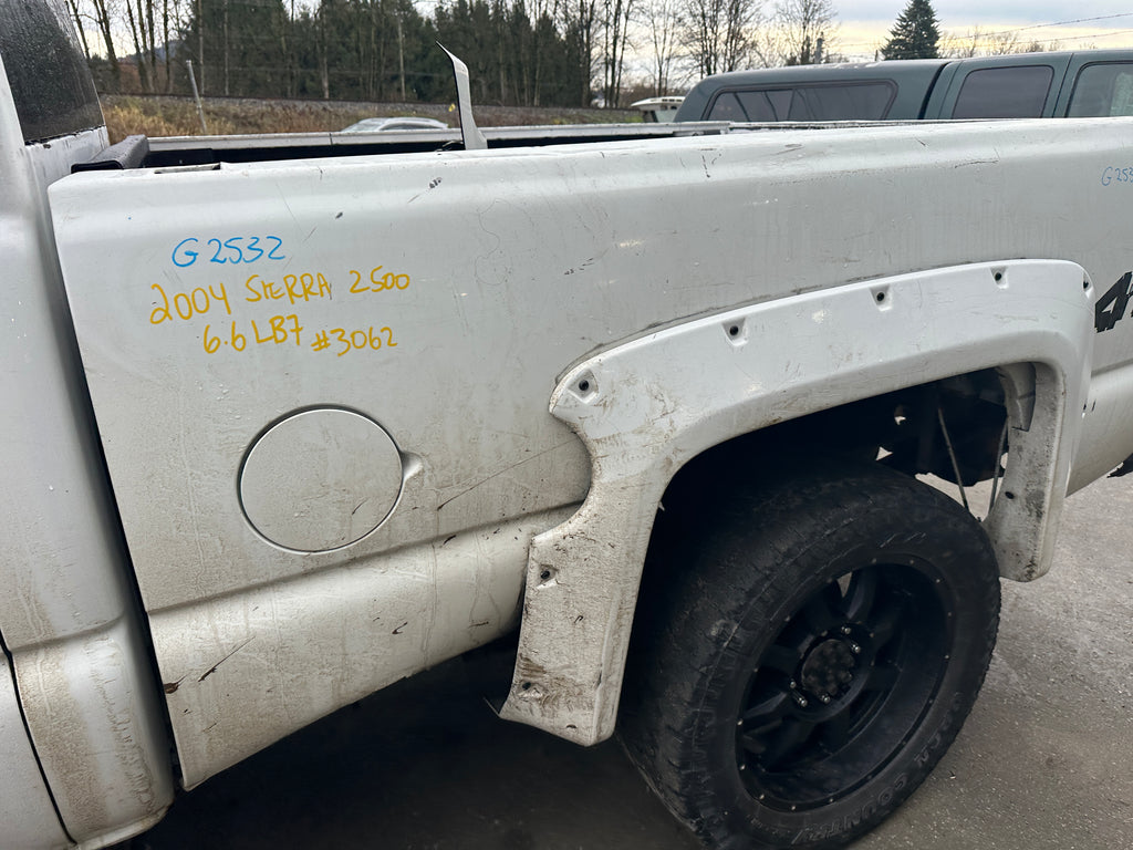 2004 GMC Sierra K2500HD 6.6 LB7 Duramax – G2532