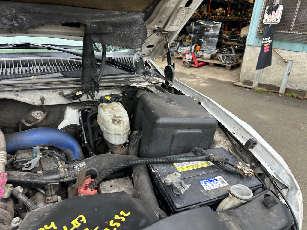 2004 GMC Sierra K2500HD 6.6 LB7 Duramax – G2532