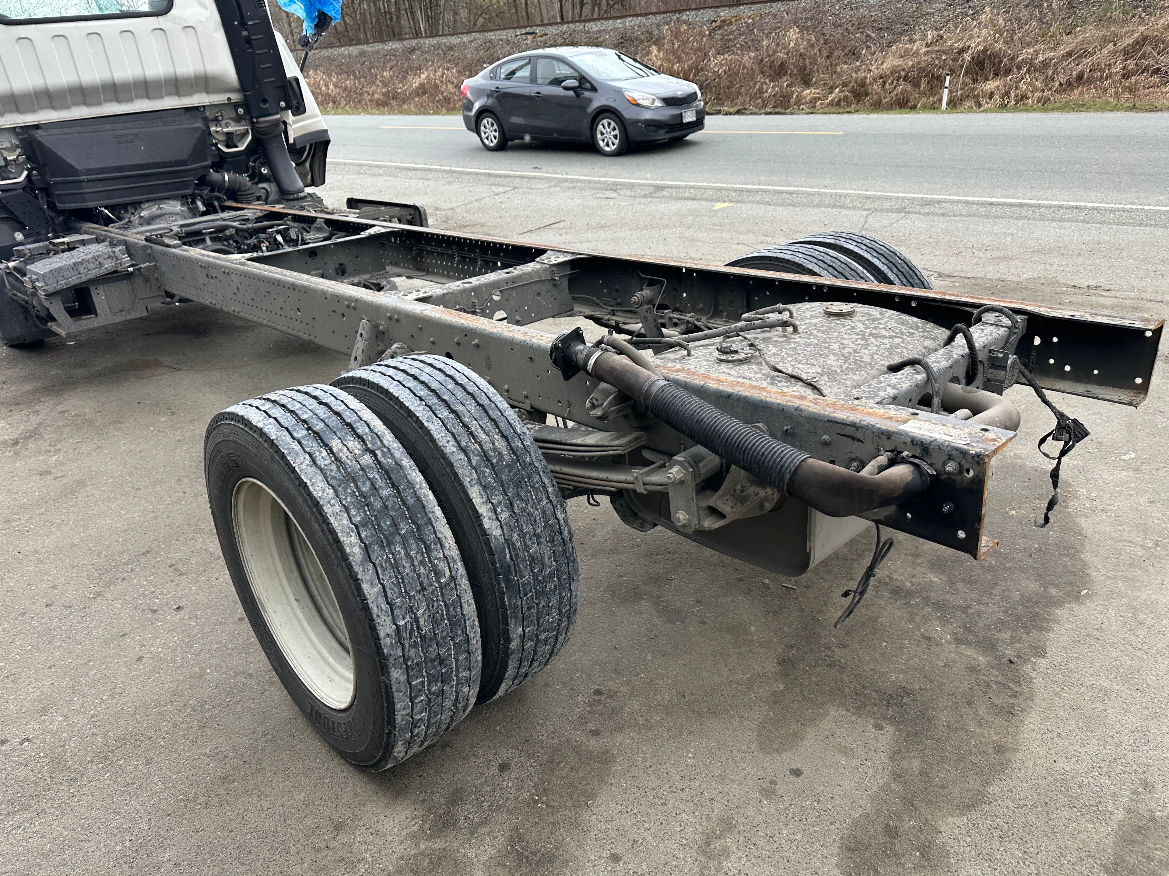 2023 Isuzu NPR Cab Chassis – IS2501