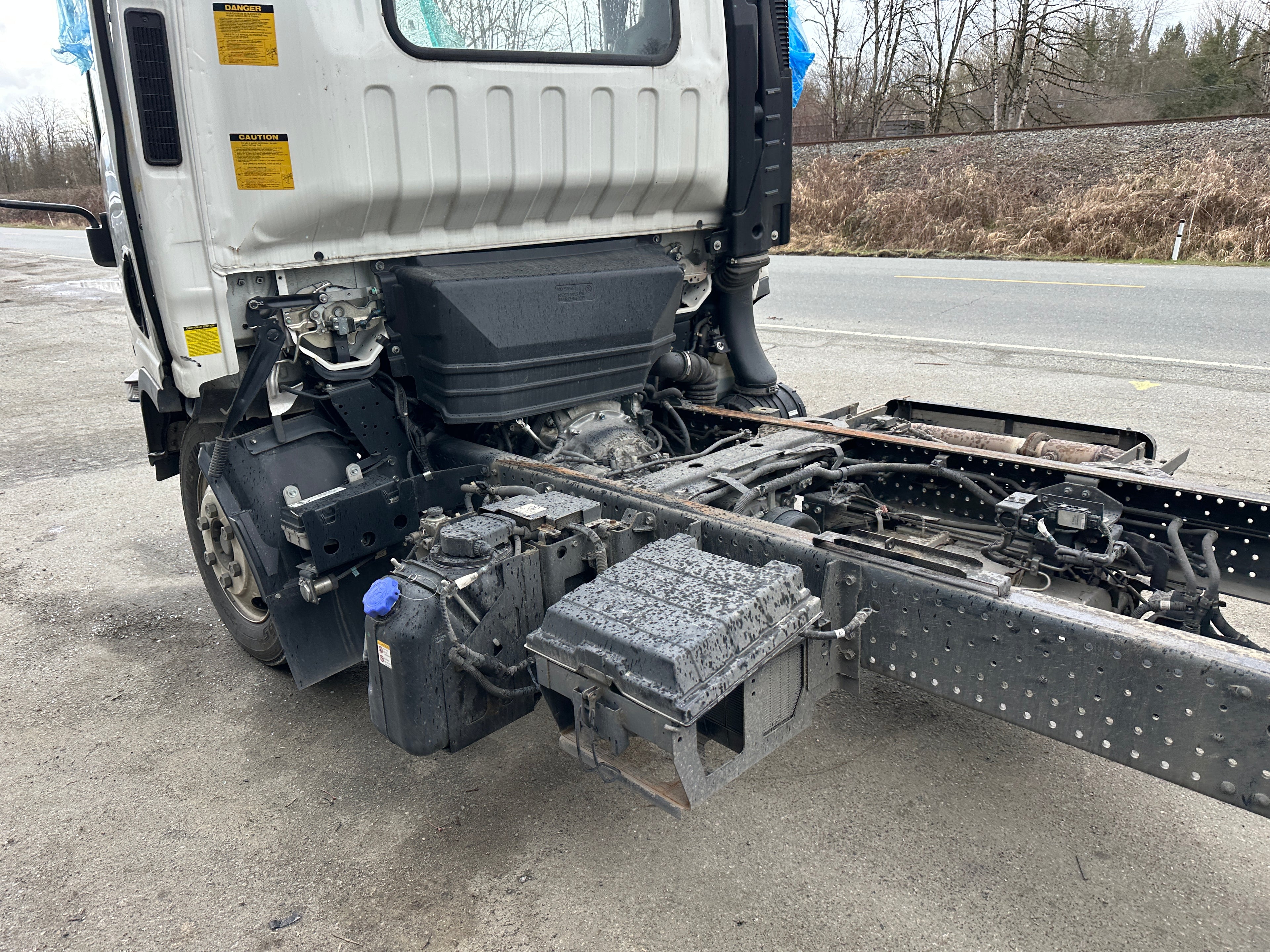 2023 Isuzu NPR Cab Chassis – IS2501