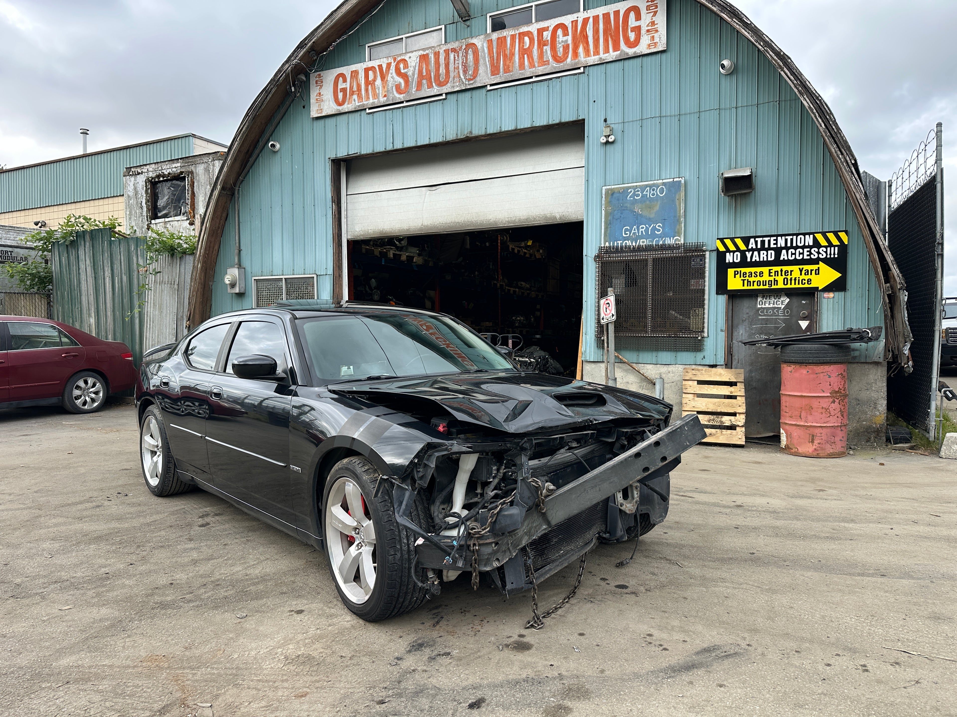 2006 Dodge Charger SRT-8 – D2504