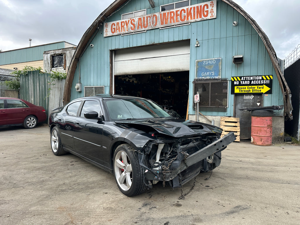 2006 Dodge Charger SRT-8 – D2504