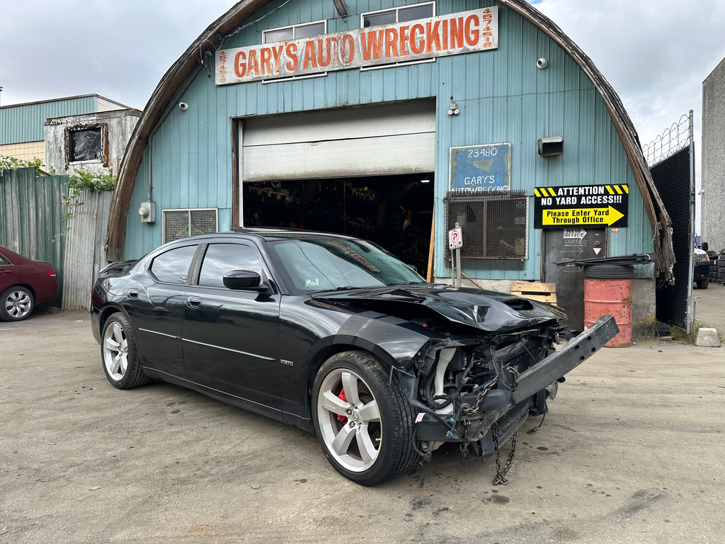 2006 Dodge Charger SRT-8 – D2504