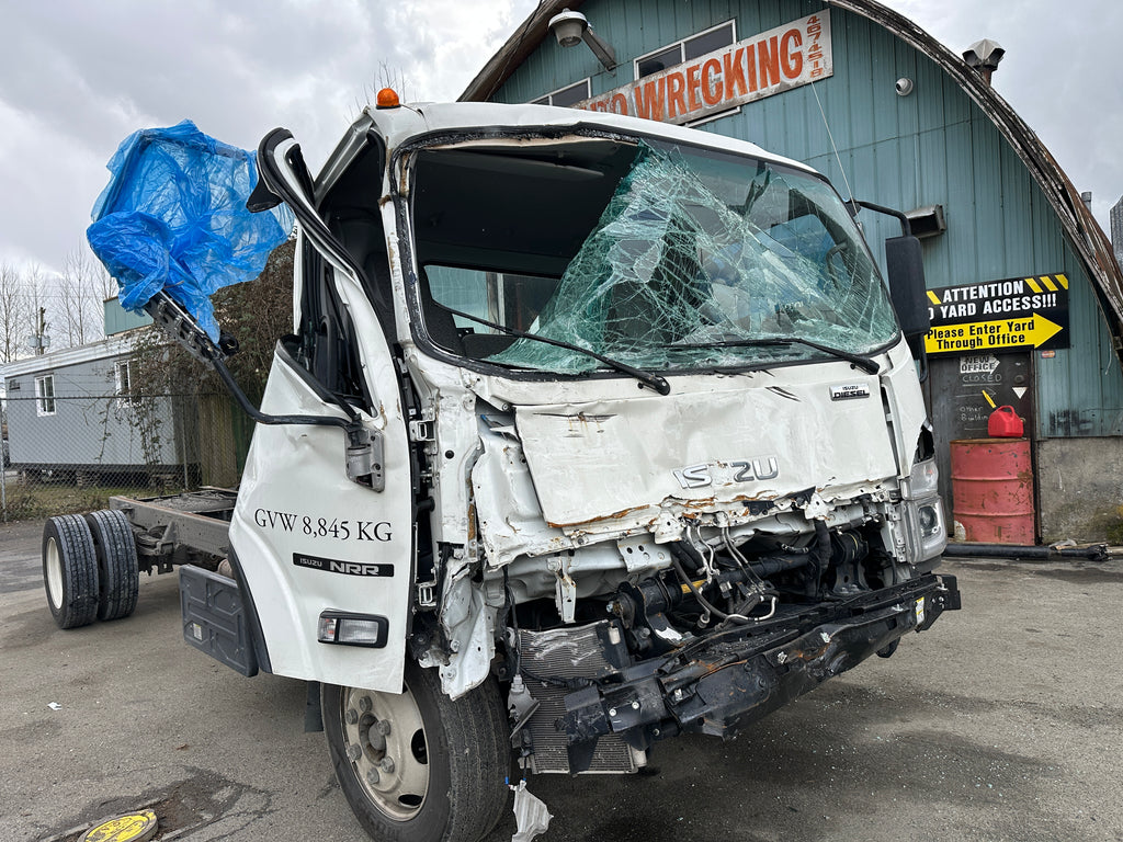 2023 Isuzu NPR Cab Chassis – IS2501