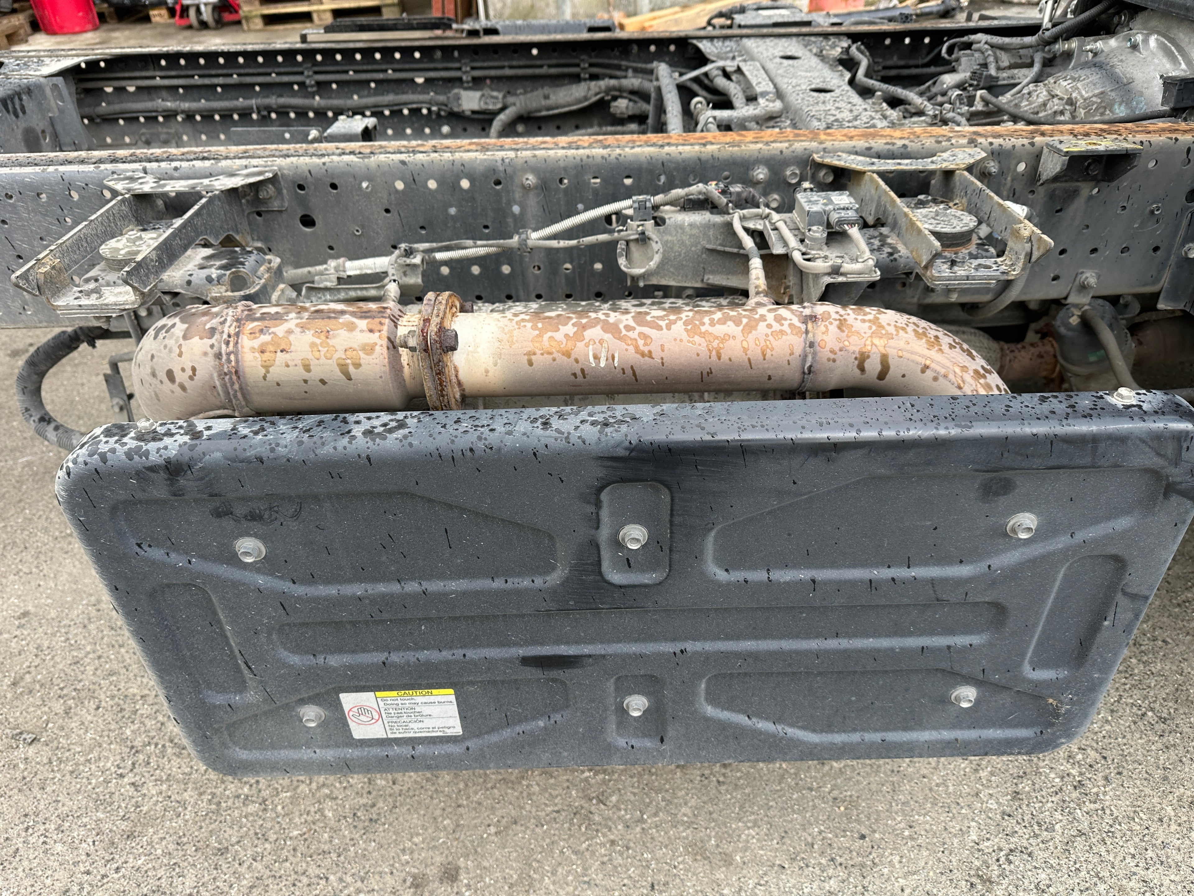 2023 Isuzu NPR Cab Chassis – IS2501